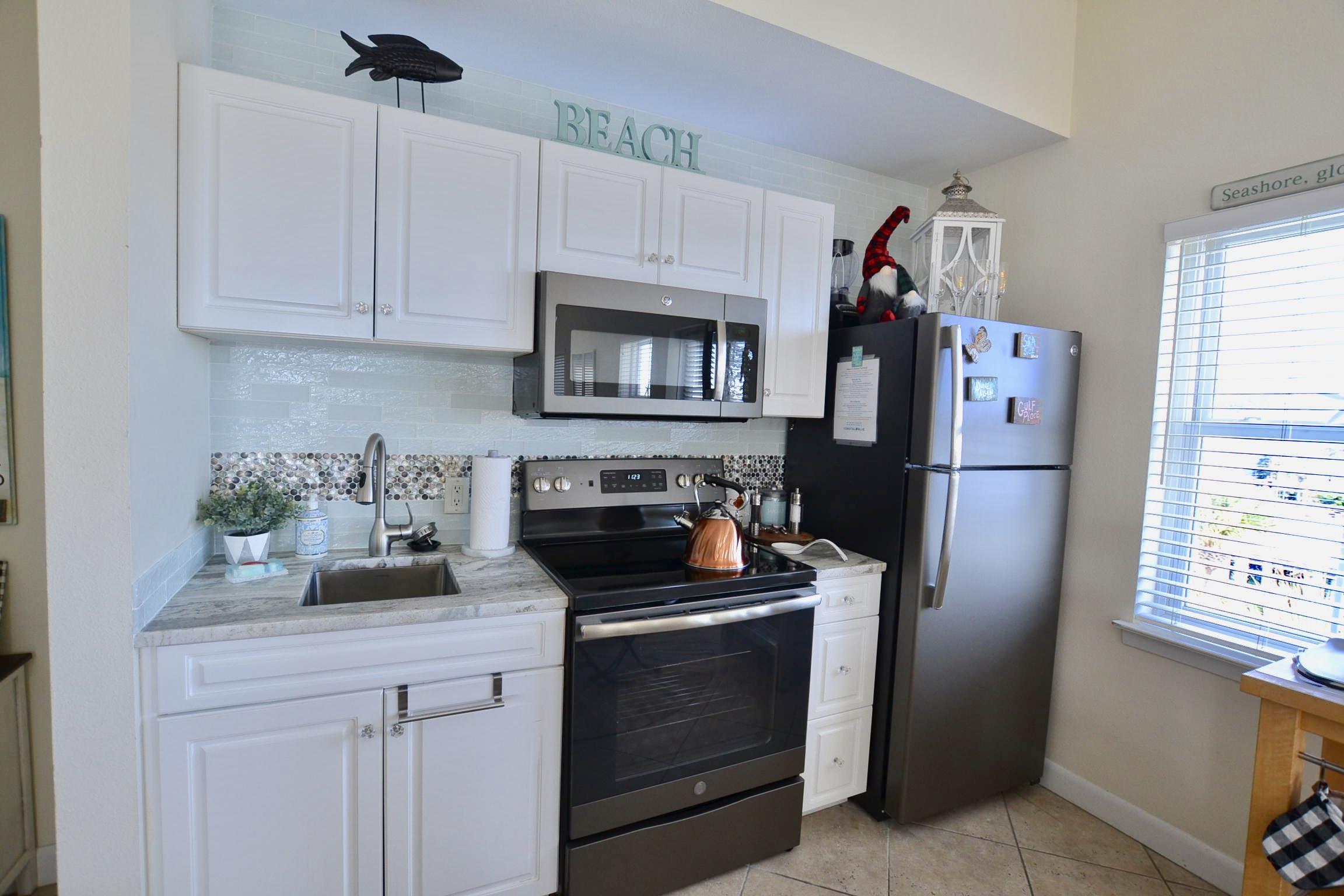 THE INN AT GULF PLACE - Residential