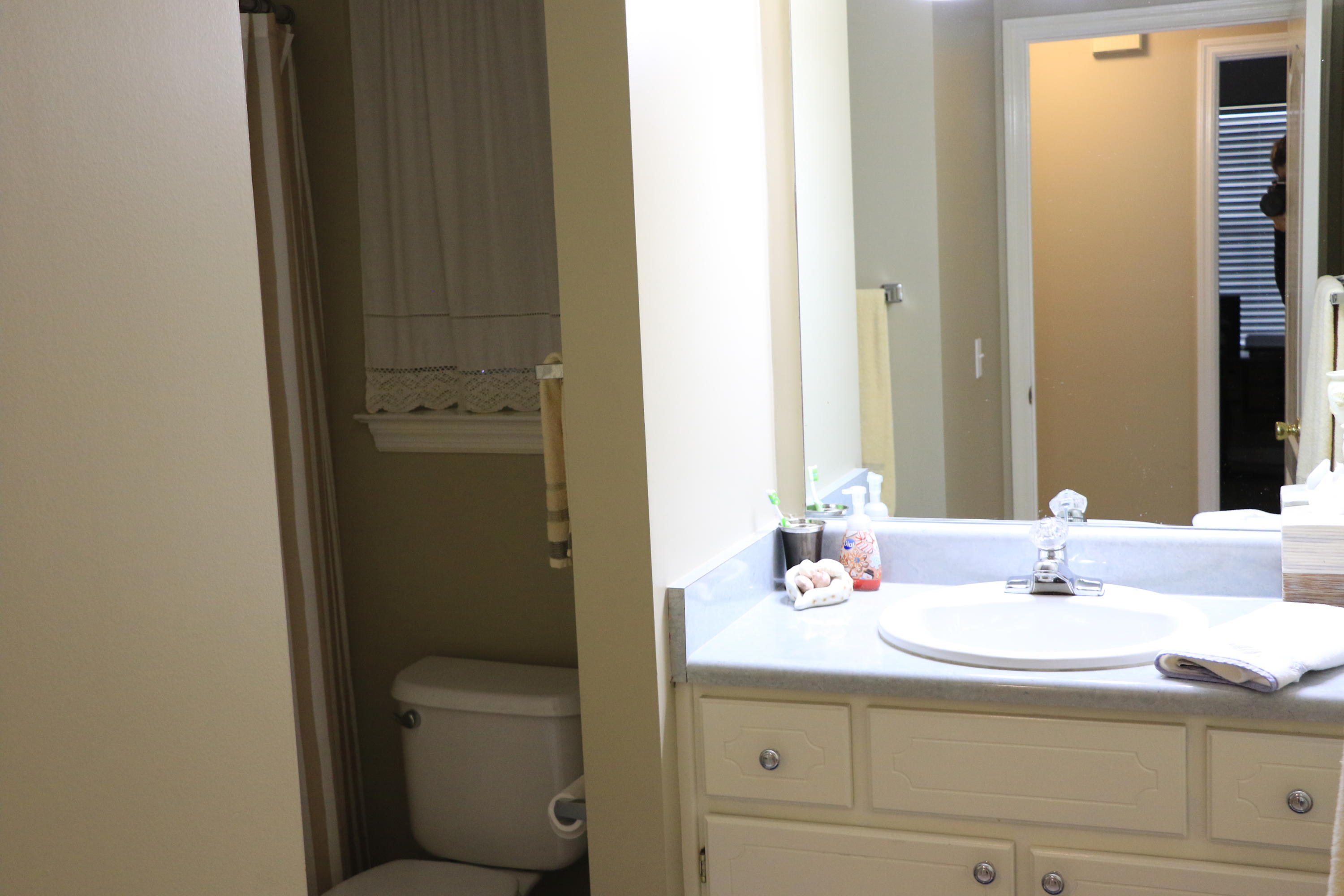 RIVIERA BEACH - Residential