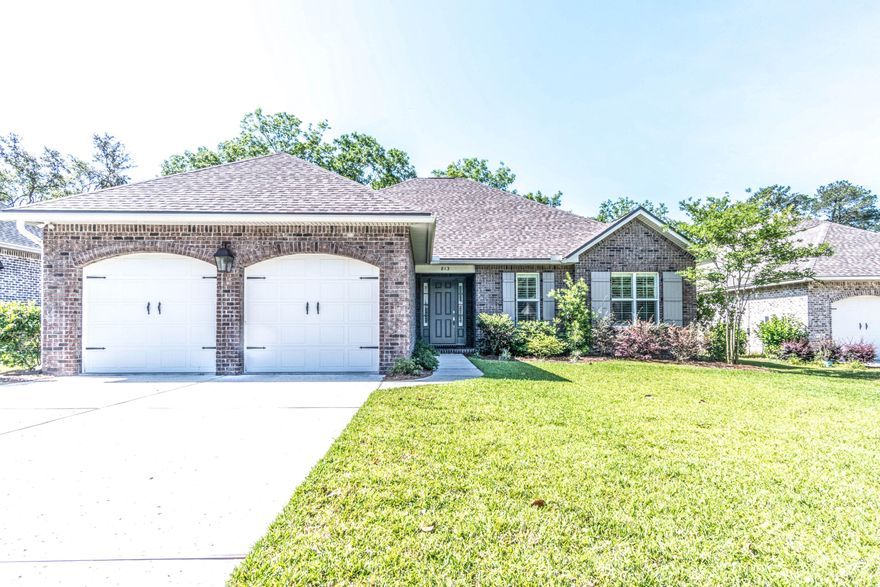 Gorgeous custom built Huff Home in the highly desired neighborhood of Magnolia Woods. Includes 8' doorways throughout, granite countertops, Legacy Cabinetry with soft close hinges/drawers, plantation shutters and stainless steel appliances. Open and modern floor plan with a fantastic kitchen, granite counters, breakfast bar, gas range, corner pantry. Spacious master suite with tiled shower, granite vanity and a large walk-in closet. The three additional bedrooms are also large. The 2nd bath has a granite vanity and a shower/tub combo. Fully fenced back yard is large enough for a pool. There is also a nice screened porch for relaxing. Hardwood floors are throughout the main living areas of the home, Tiled Bathrooms, Bedrooms are carpeted. This is a Great Home!!