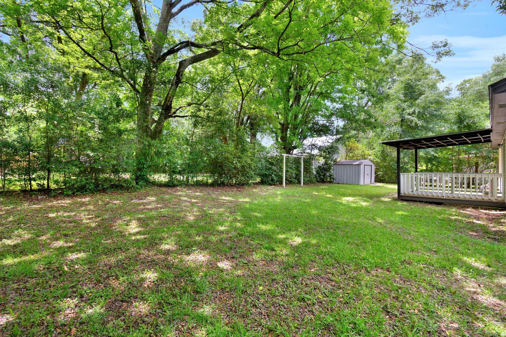 CRESTVIEW - Residential Lease