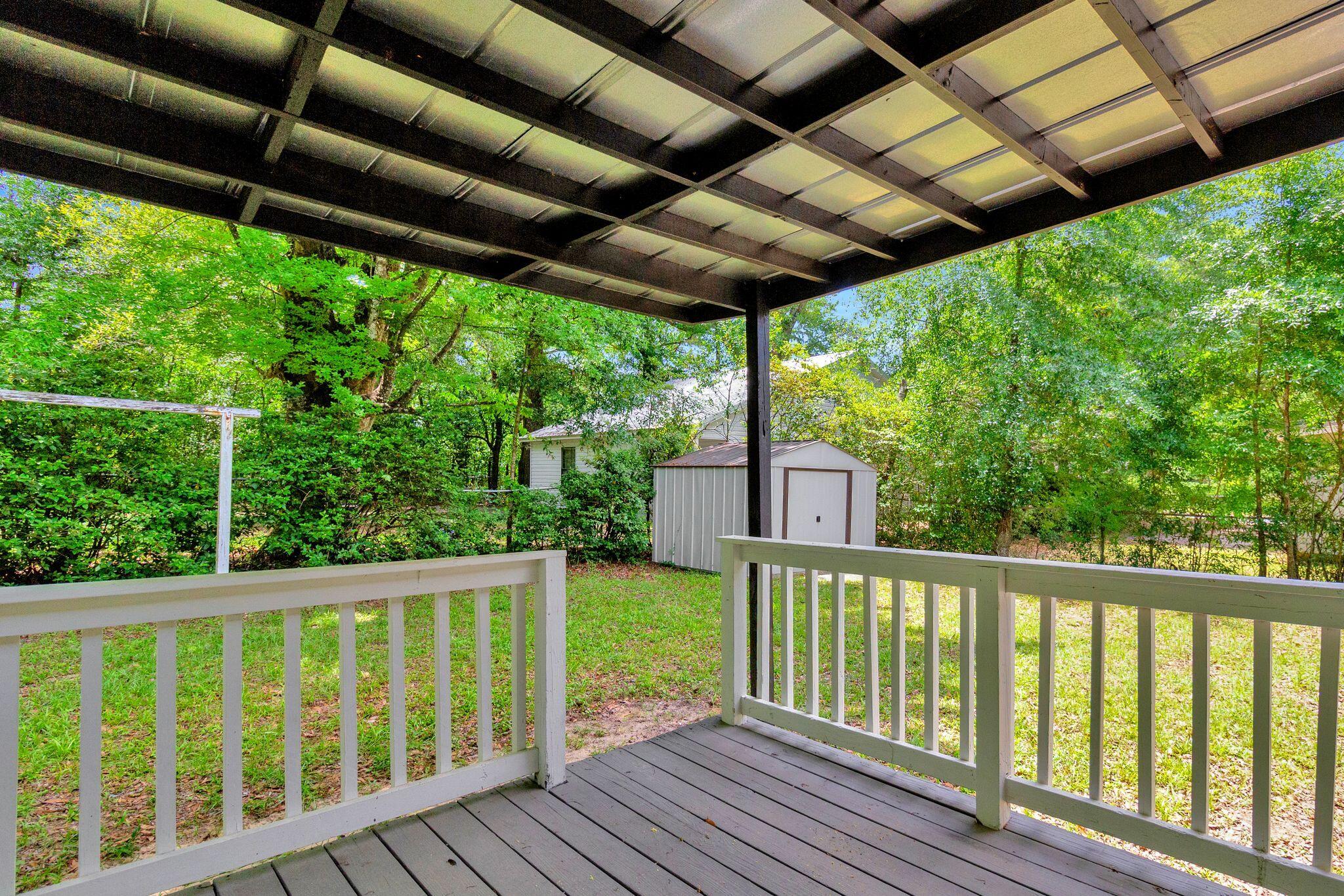 CRESTVIEW - Residential Lease