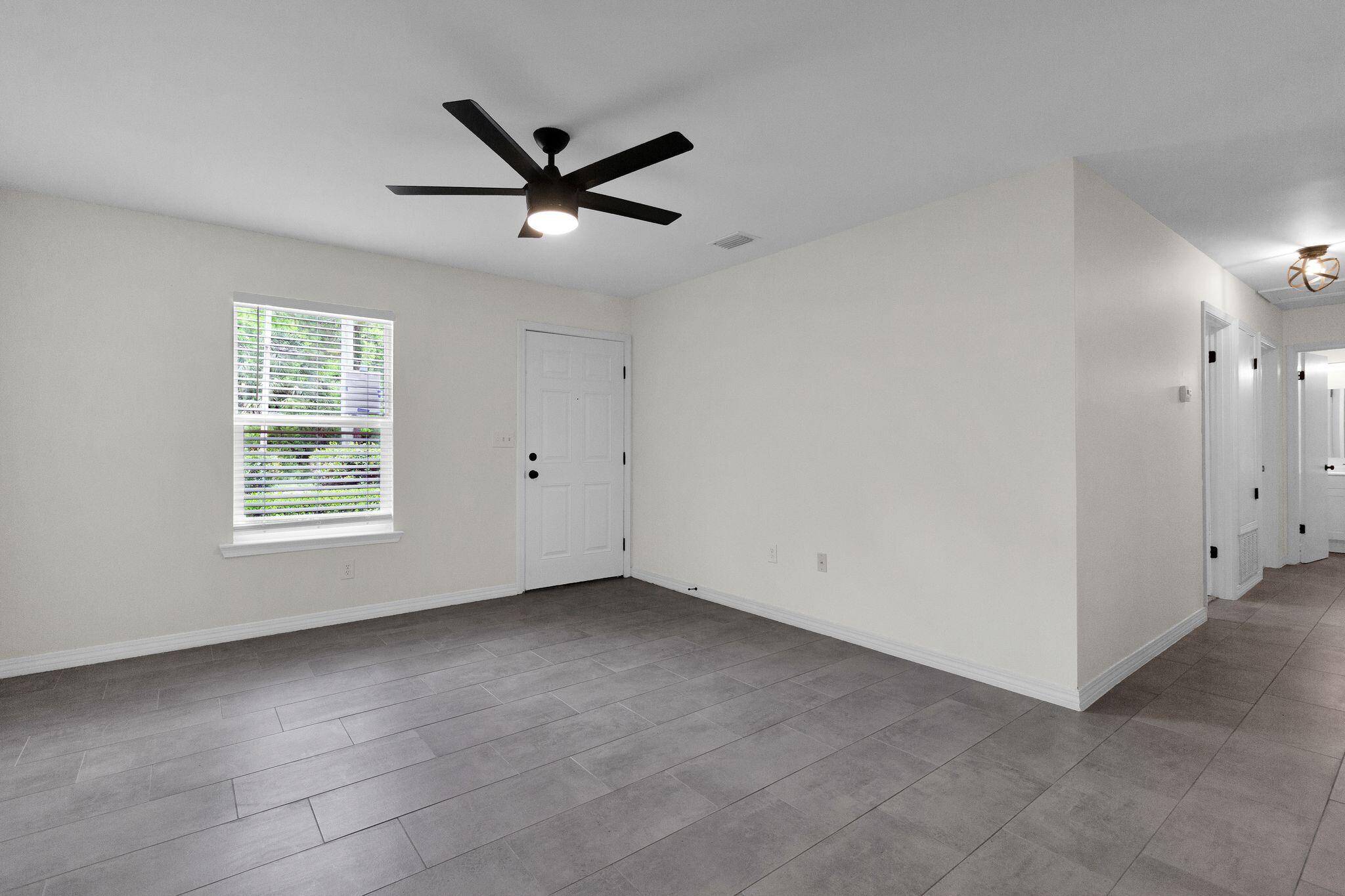 CRESTVIEW - Residential Lease