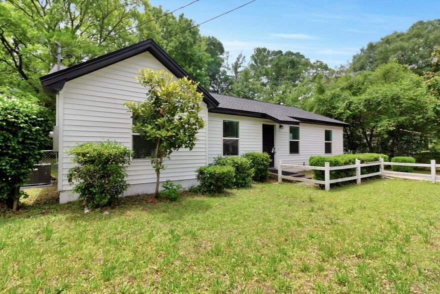 Welcome to this charming 3 bedroom, 1 bathroom home in Crestview, FL! This newly renovated house features a fenced yard, perfect for outdoor entertaining. The large back yard offers plenty of space for gardening or enjoying the sunshine on the covered deck. Inside, you'll find spacious bedrooms with walk-in closets and a flex space that can be used as an office or playroom. The yard shed provides extra storage for all your outdoor equipment. Don't miss out on this opportunity to make this lovely house your new home! Conveniently located and move-in ready, this house is a perfect place to call home. Don't miss your chance to see it! Schedule a showing today. Call 850-729-0399 View rental requirements or apply at www.RentwithBSR.com

No smoking or vaping. A small dog may be allowed with some restrictions and a $400 non-refundable pet fee. FEES: $50 per adult 18+ application fee, Landlord Liability Policy (if proof of Renter's coverage is not provided) $15 mo, Pest Assurance pest control policy $20 mo.