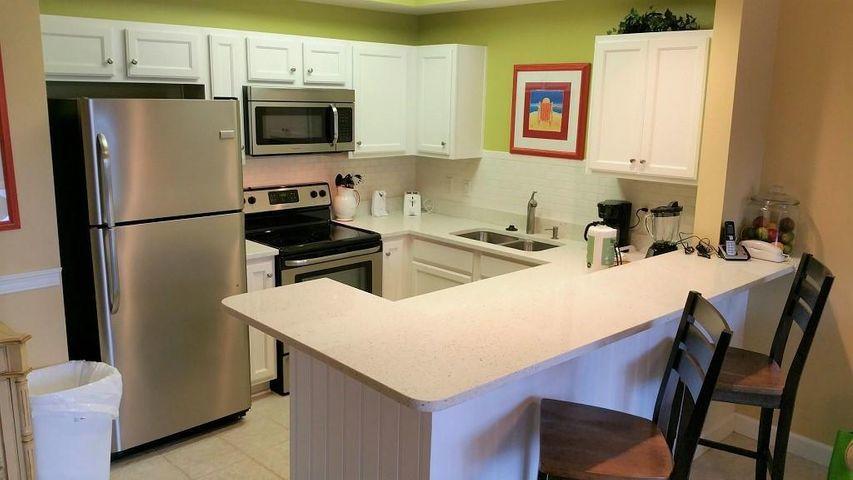 DESTIN WEST BEACH & BAY RESORT-GULFSIDE - Residential