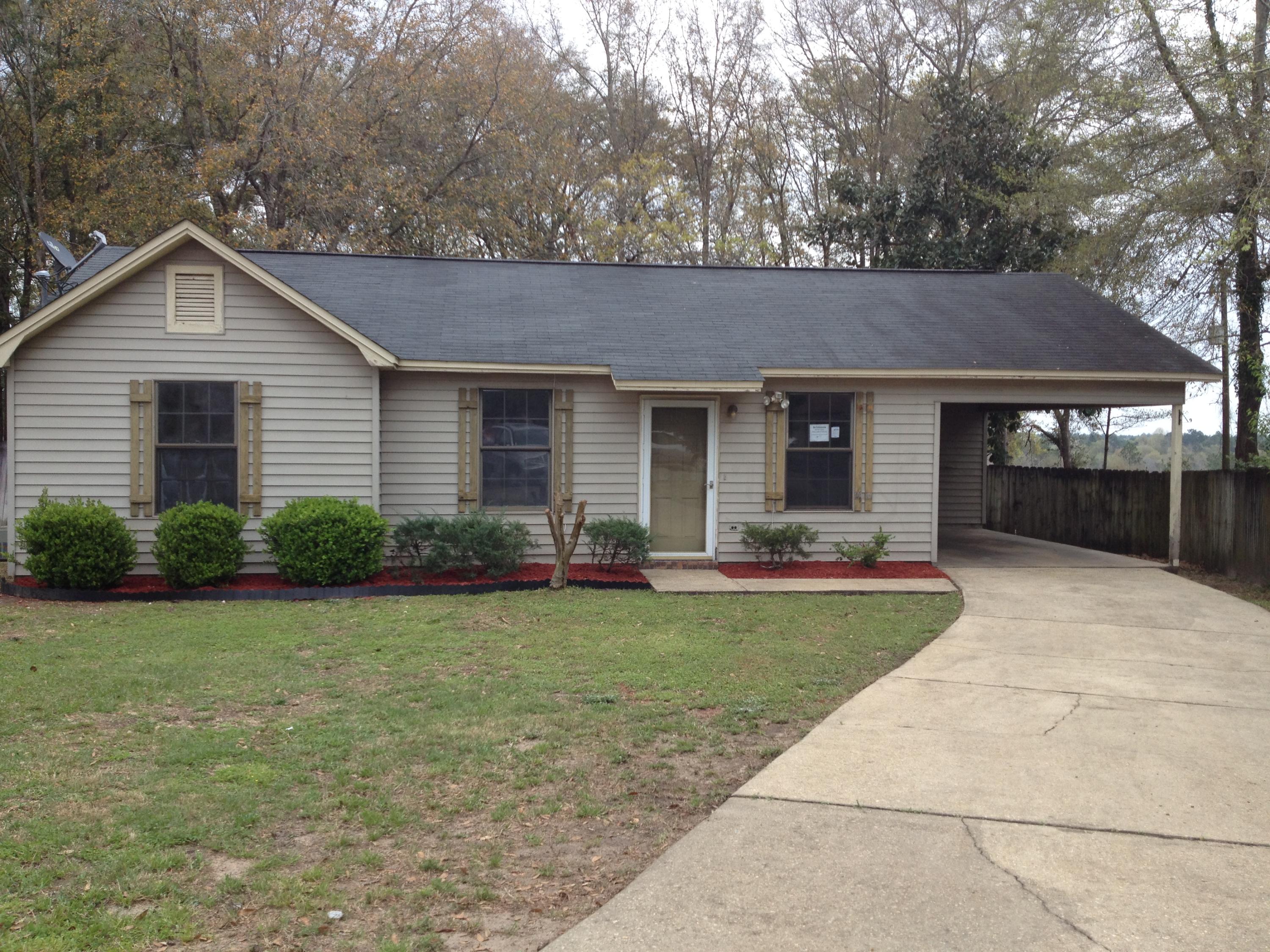 CORNER OAKS ESTATES - Residential