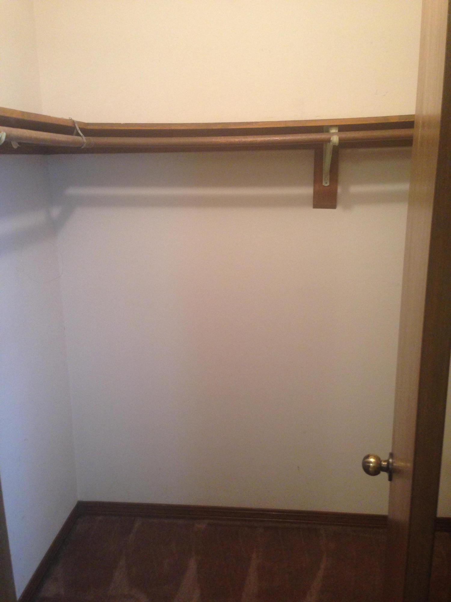 CORNER OAKS ESTATES - Residential