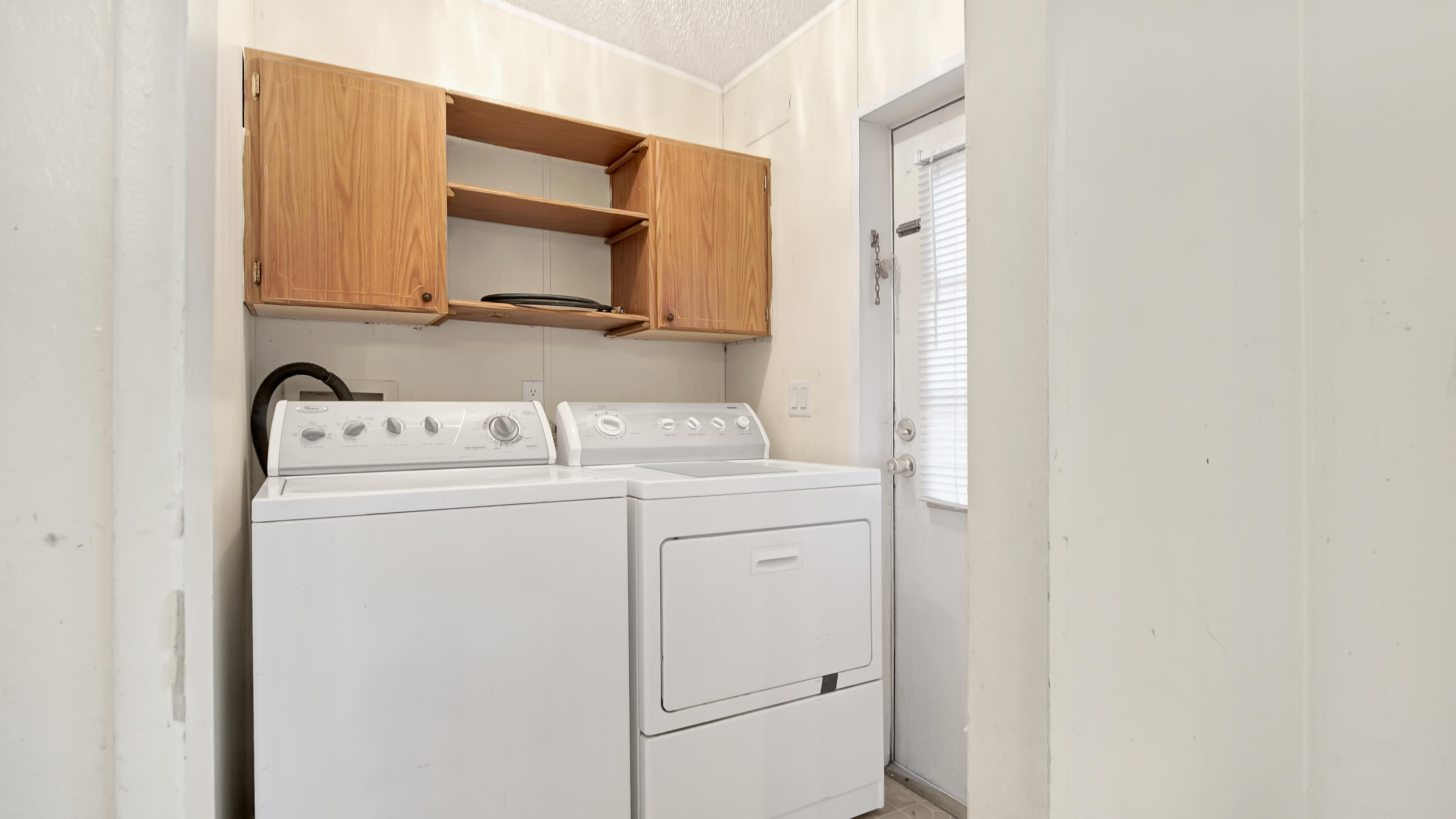 CREEKSIDE ESTATES - Residential