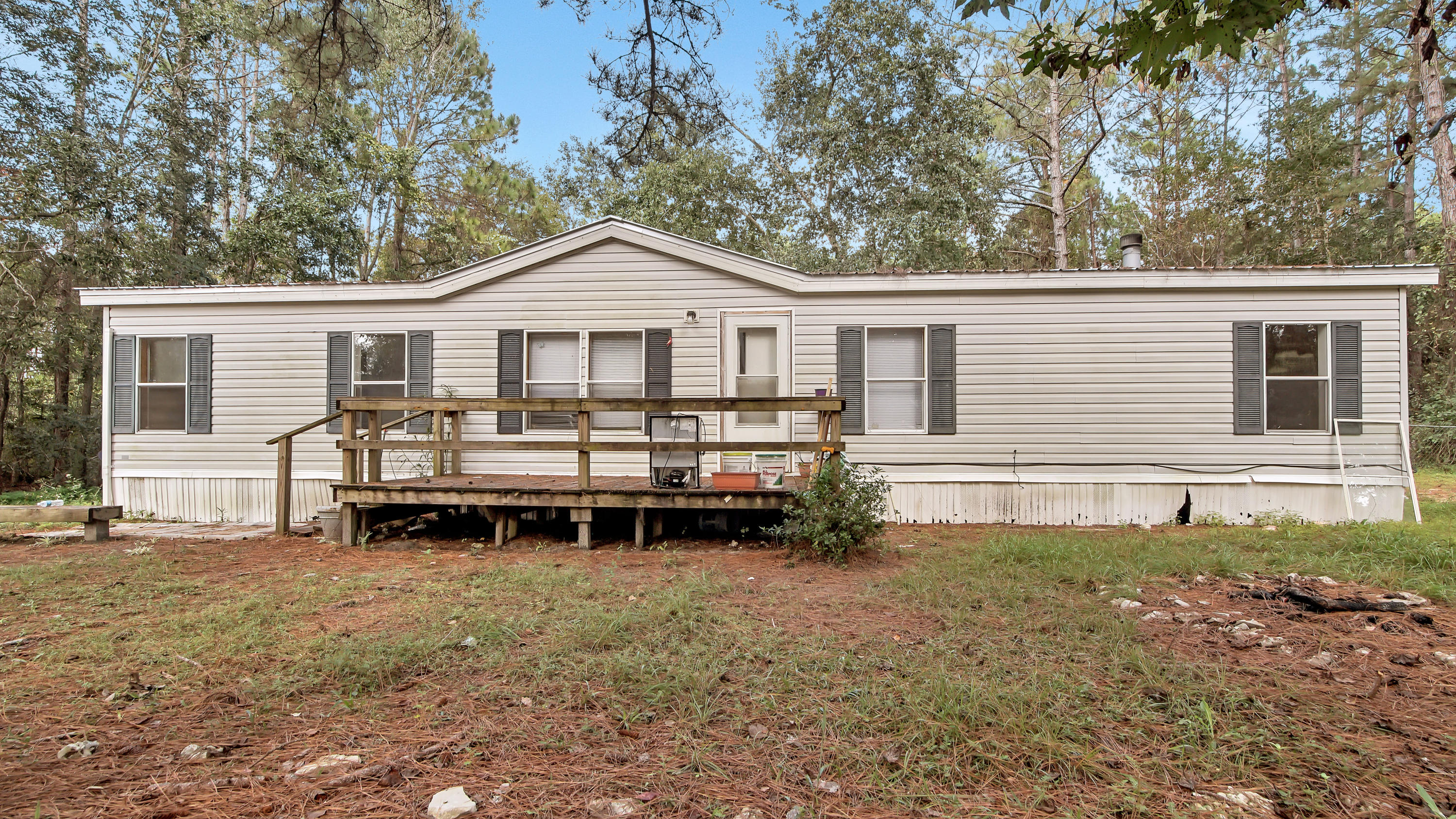 CREEKSIDE ESTATES - Residential