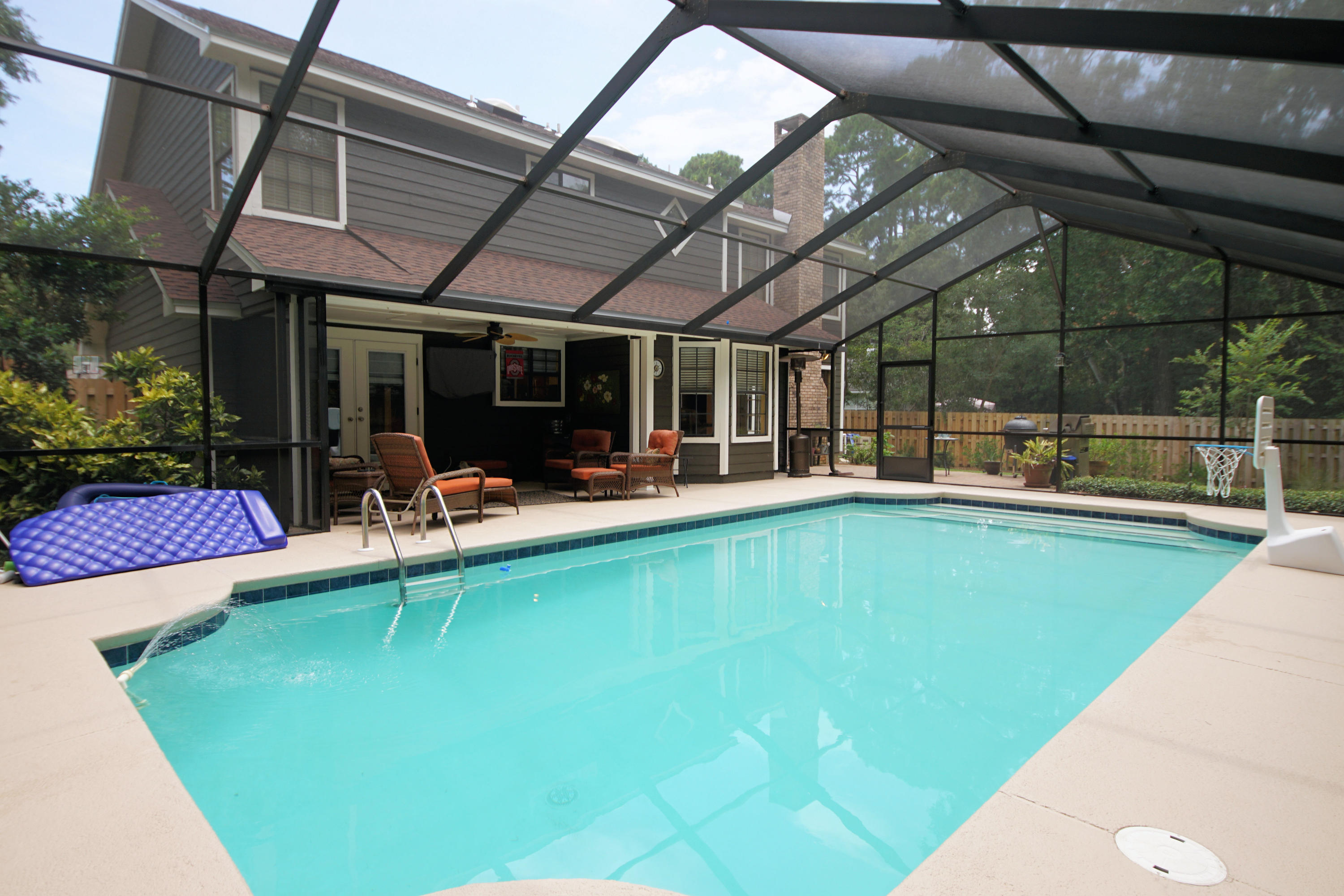 WINDWARD PH III BLUEWATER BAY - Residential