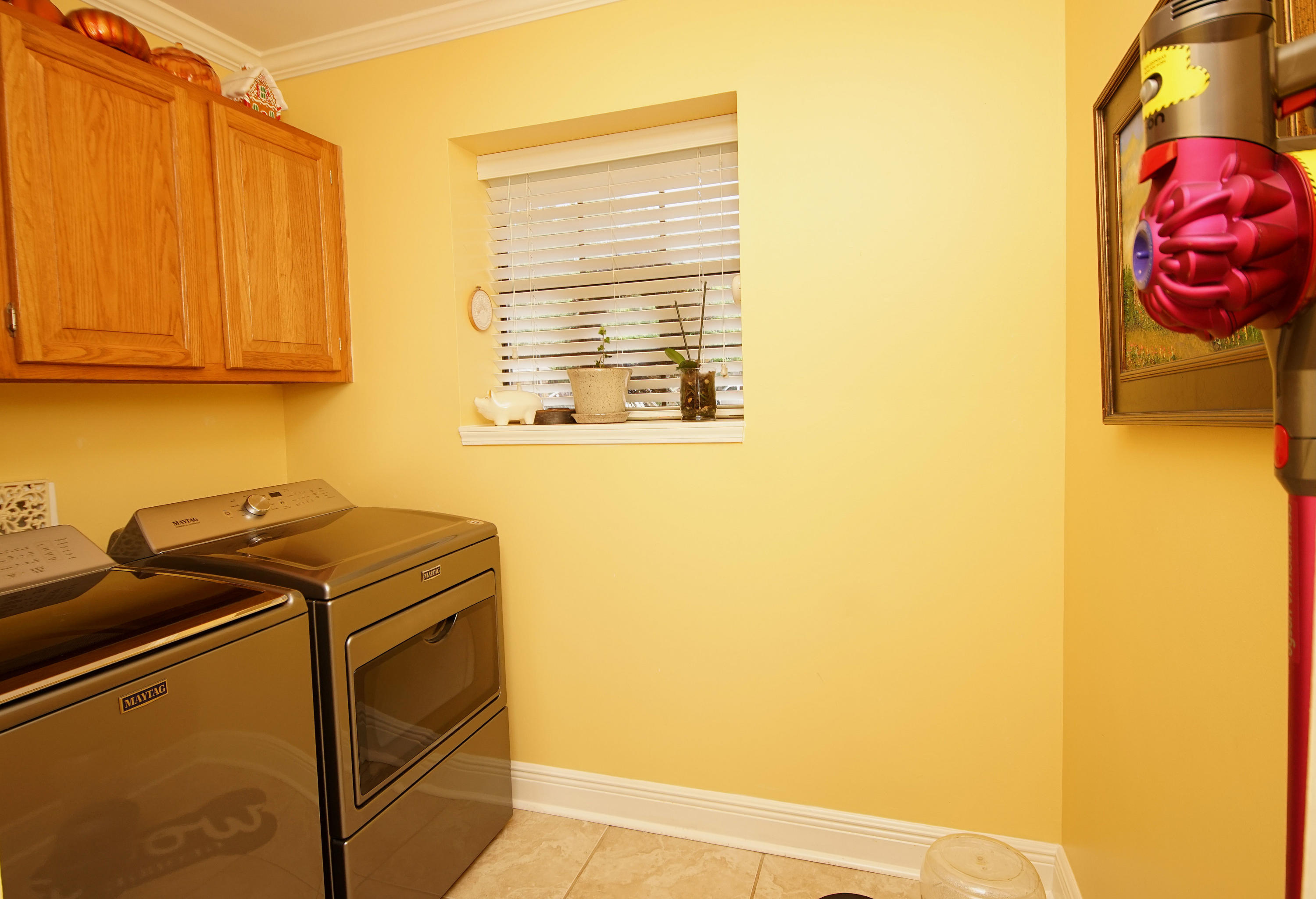 WINDWARD PH III BLUEWATER BAY - Residential