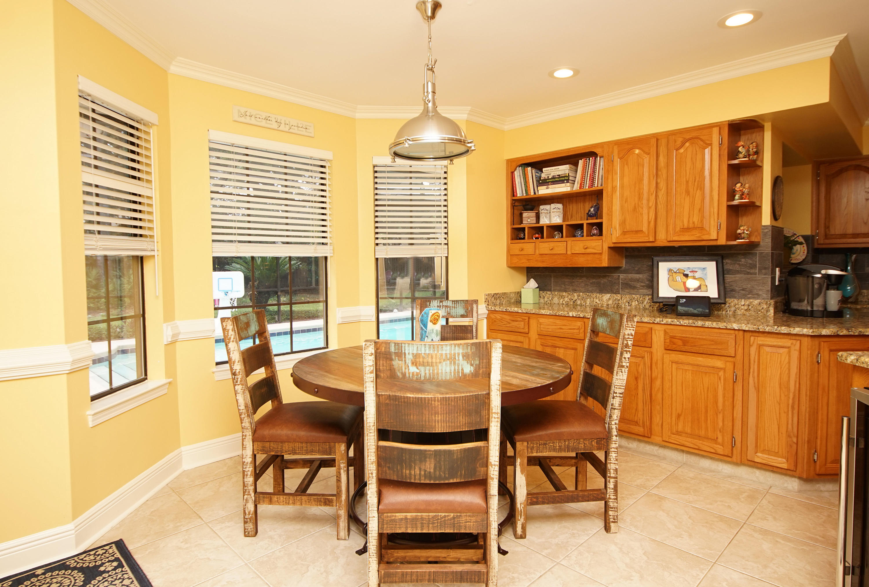 WINDWARD PH III BLUEWATER BAY - Residential