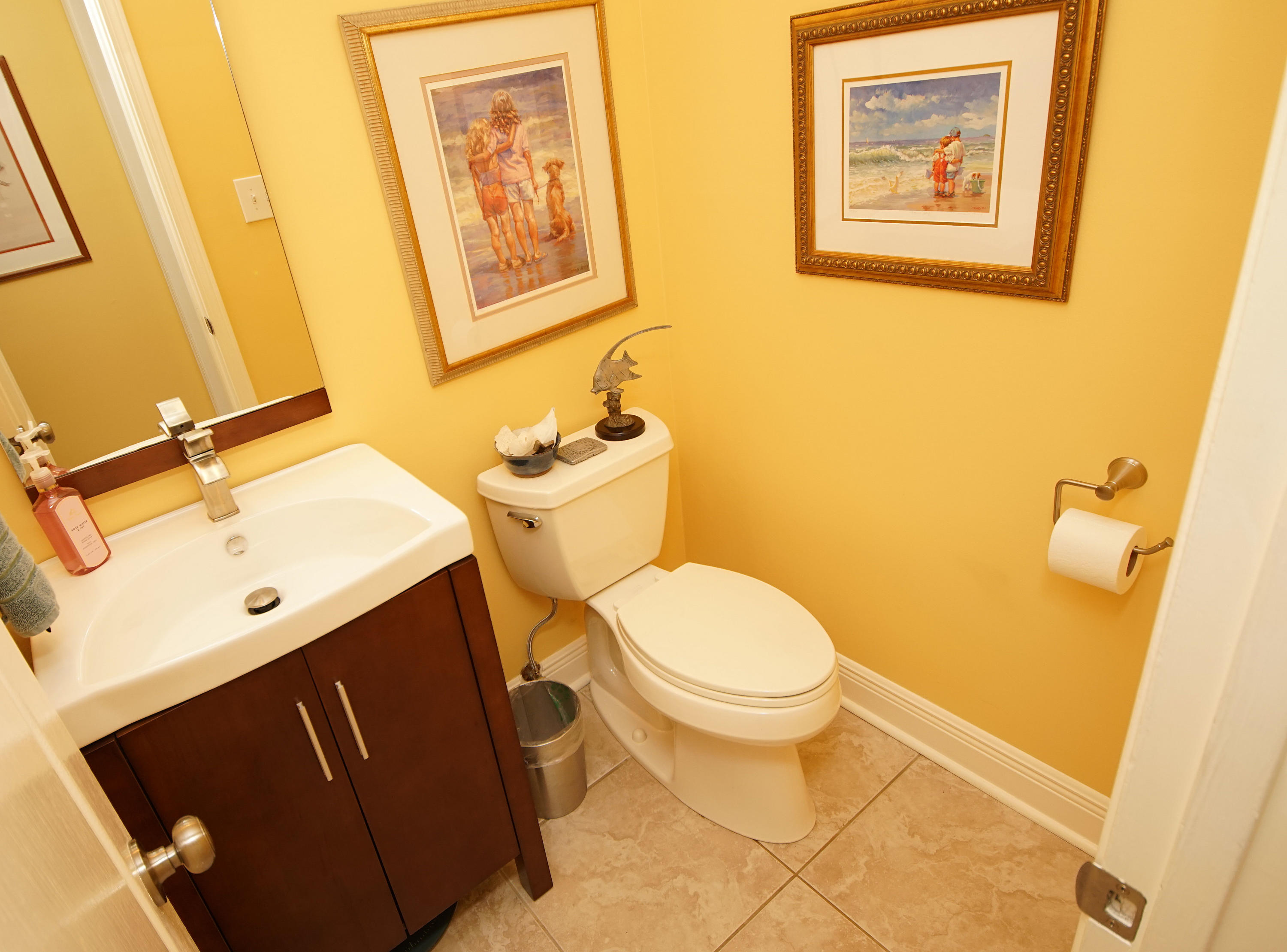 WINDWARD PH III BLUEWATER BAY - Residential