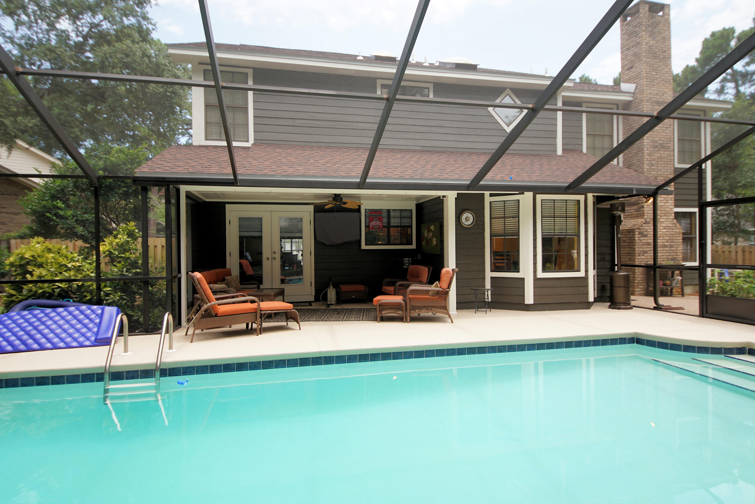 WINDWARD PH III BLUEWATER BAY - Residential