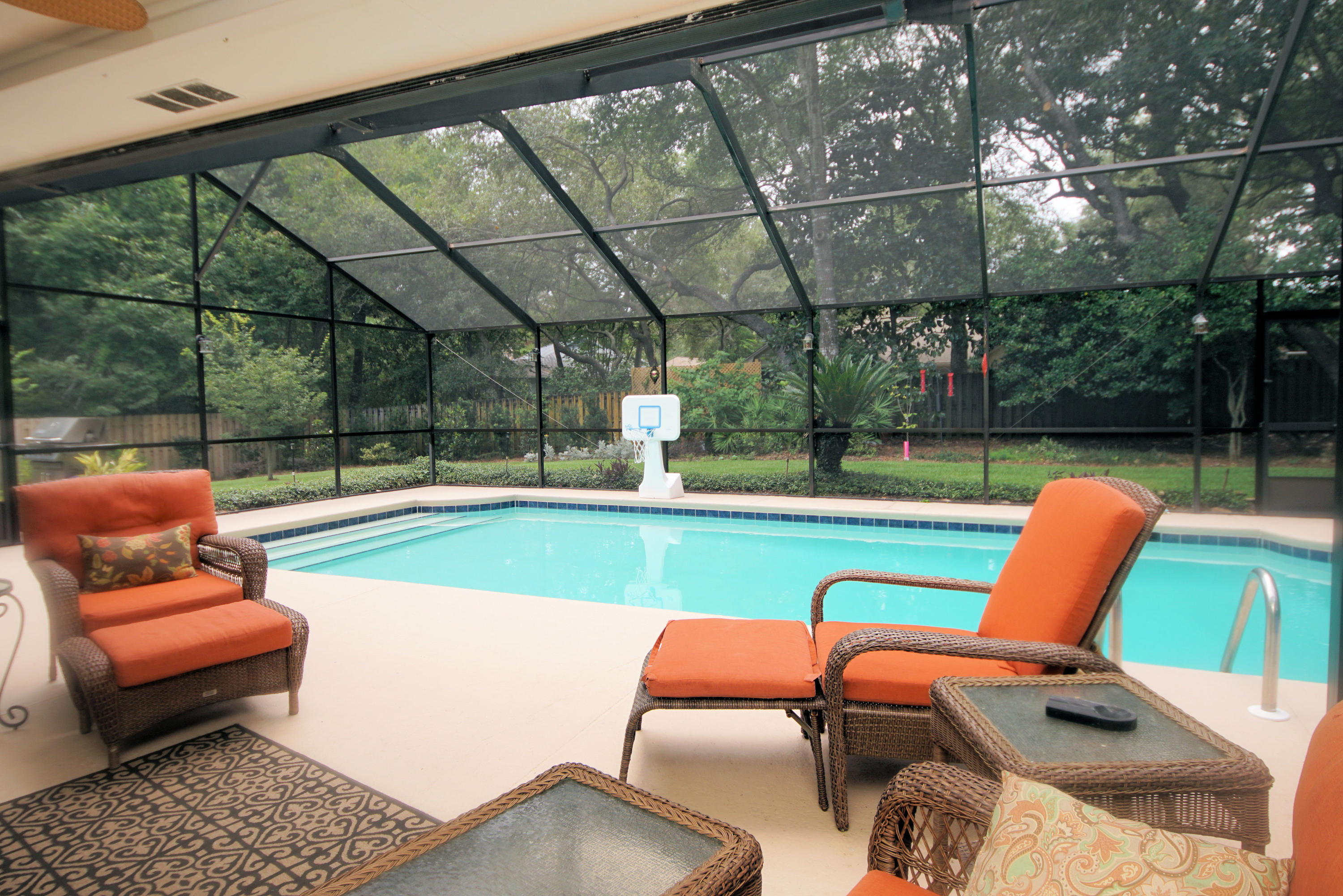 WINDWARD PH III BLUEWATER BAY - Residential