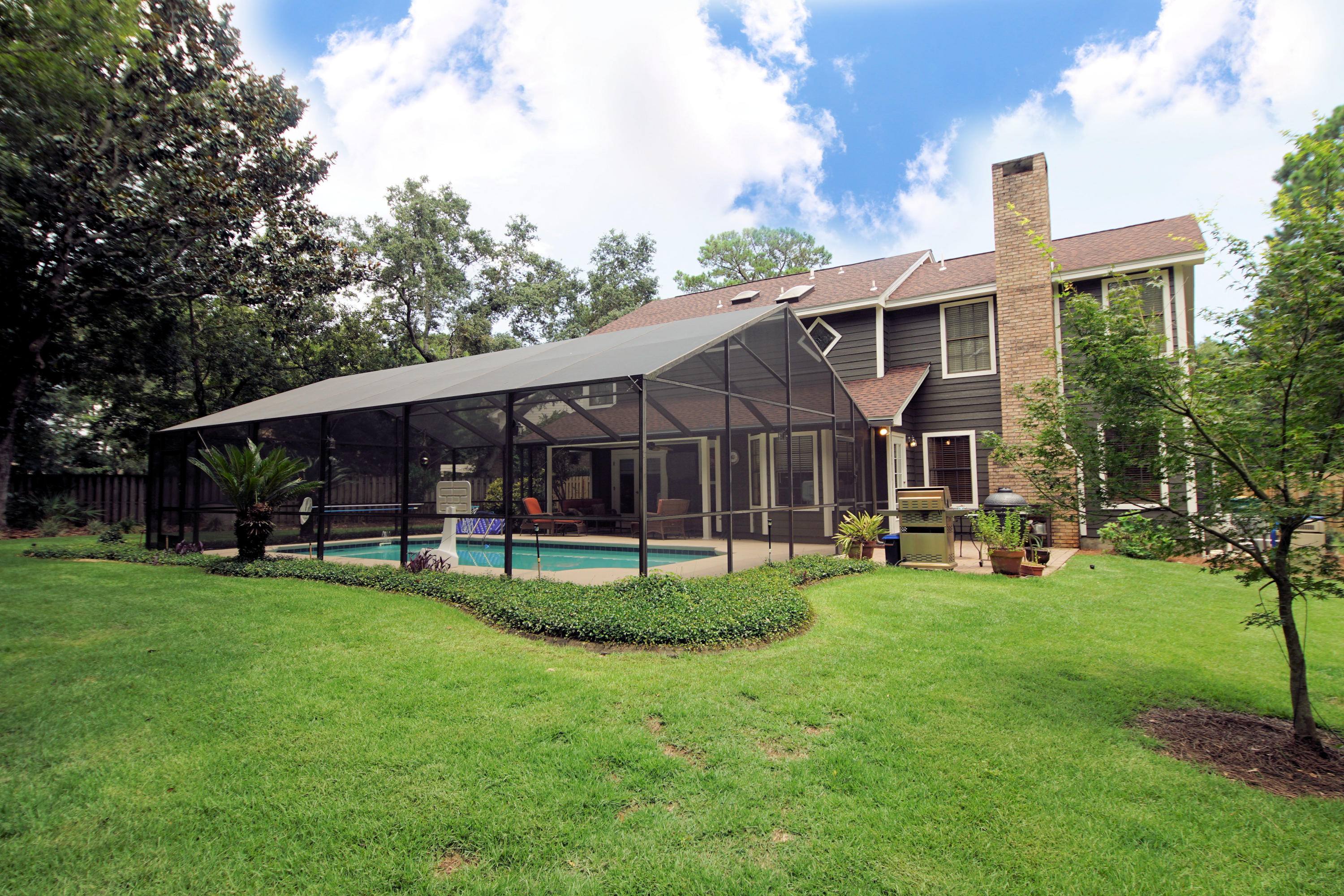 WINDWARD PH III BLUEWATER BAY - Residential