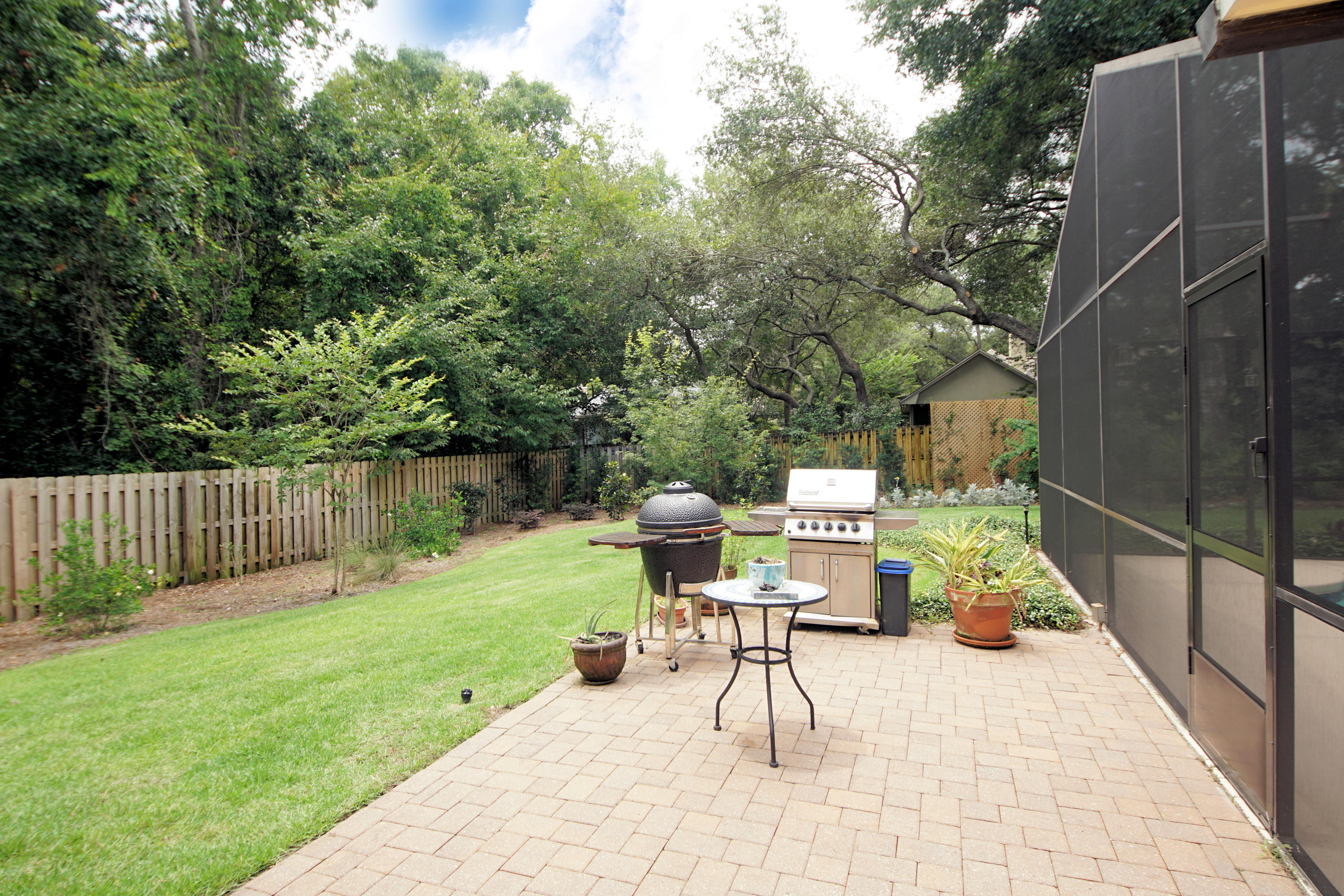 WINDWARD PH III BLUEWATER BAY - Residential