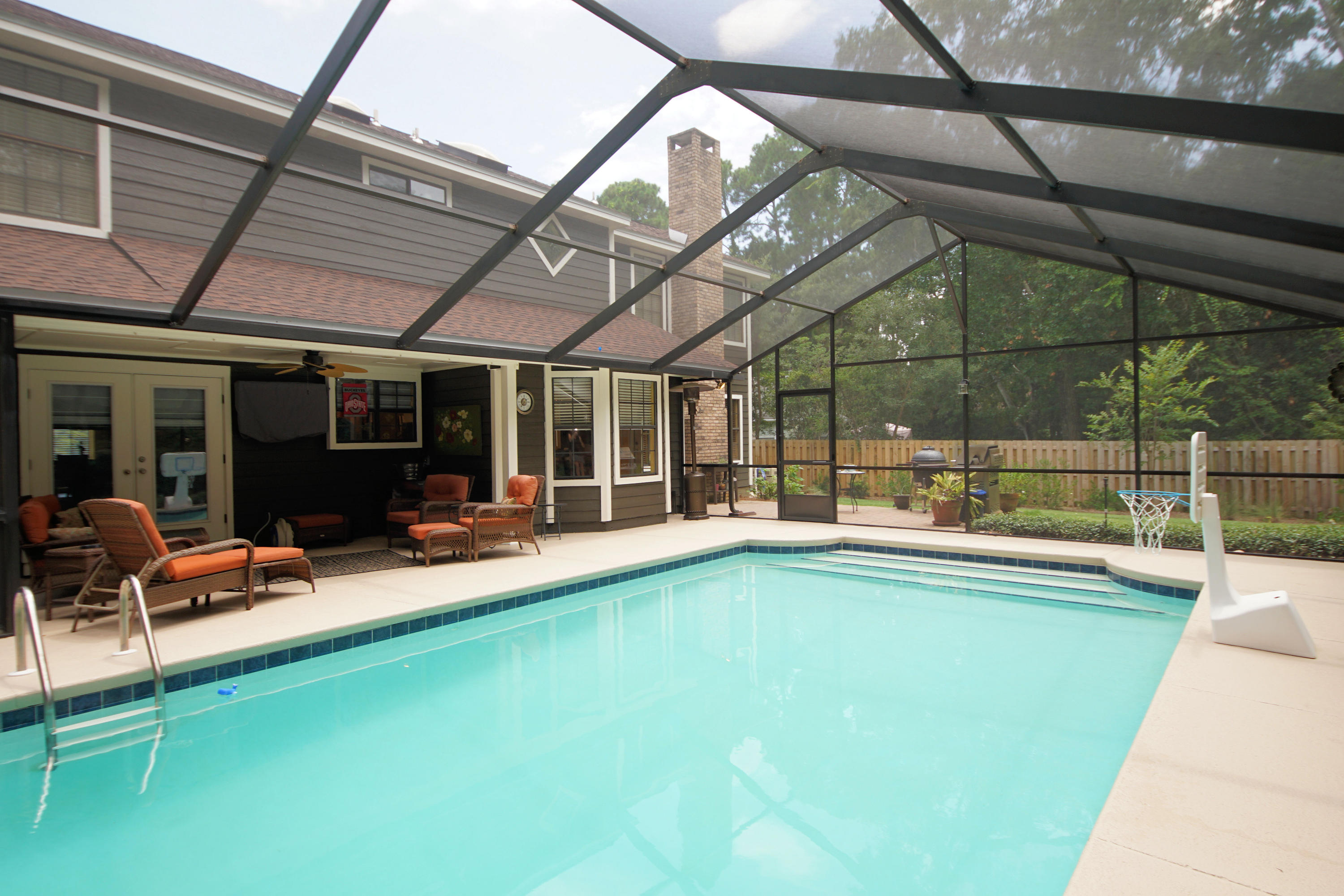 WINDWARD PH III BLUEWATER BAY - Residential