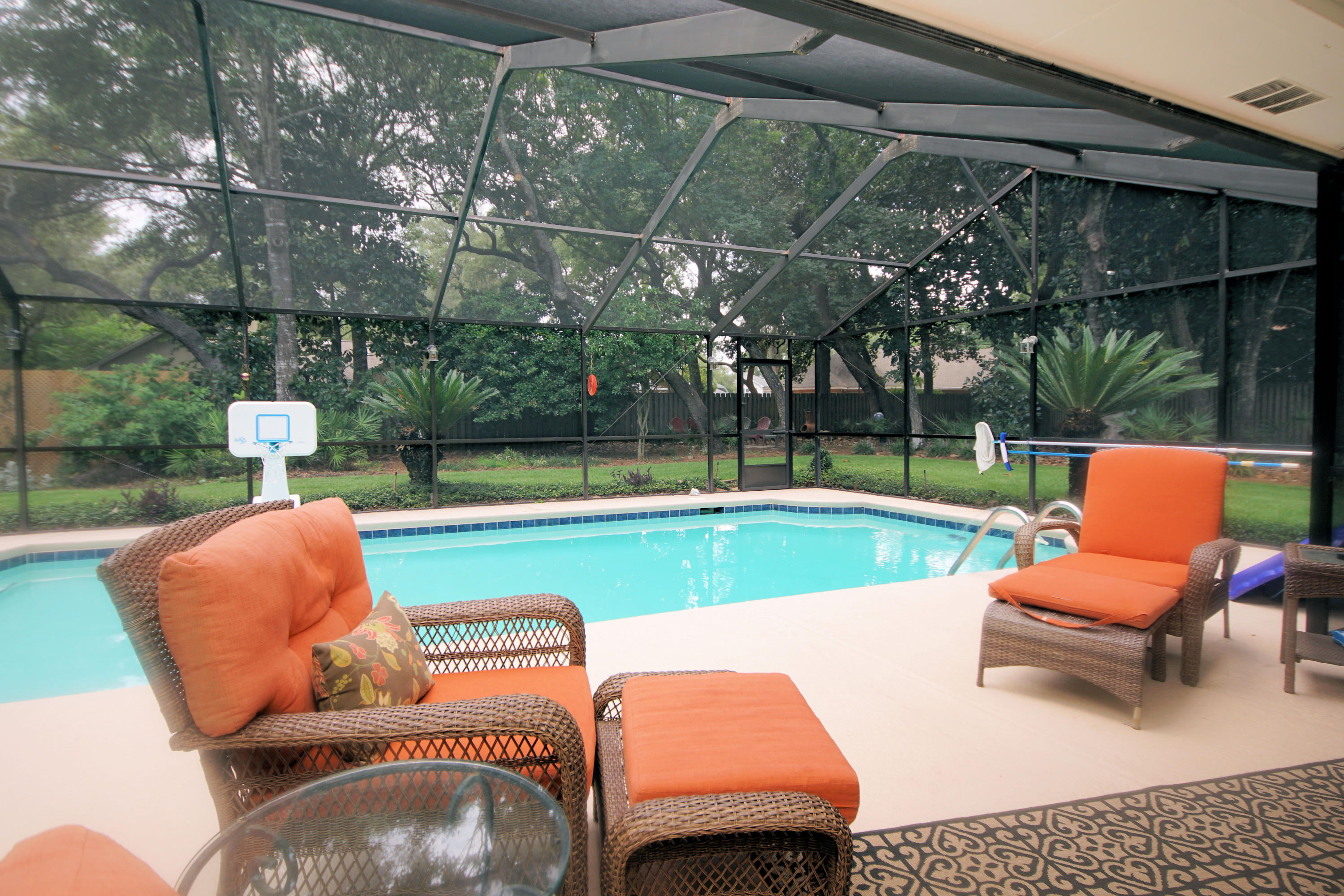 WINDWARD PH III BLUEWATER BAY - Residential