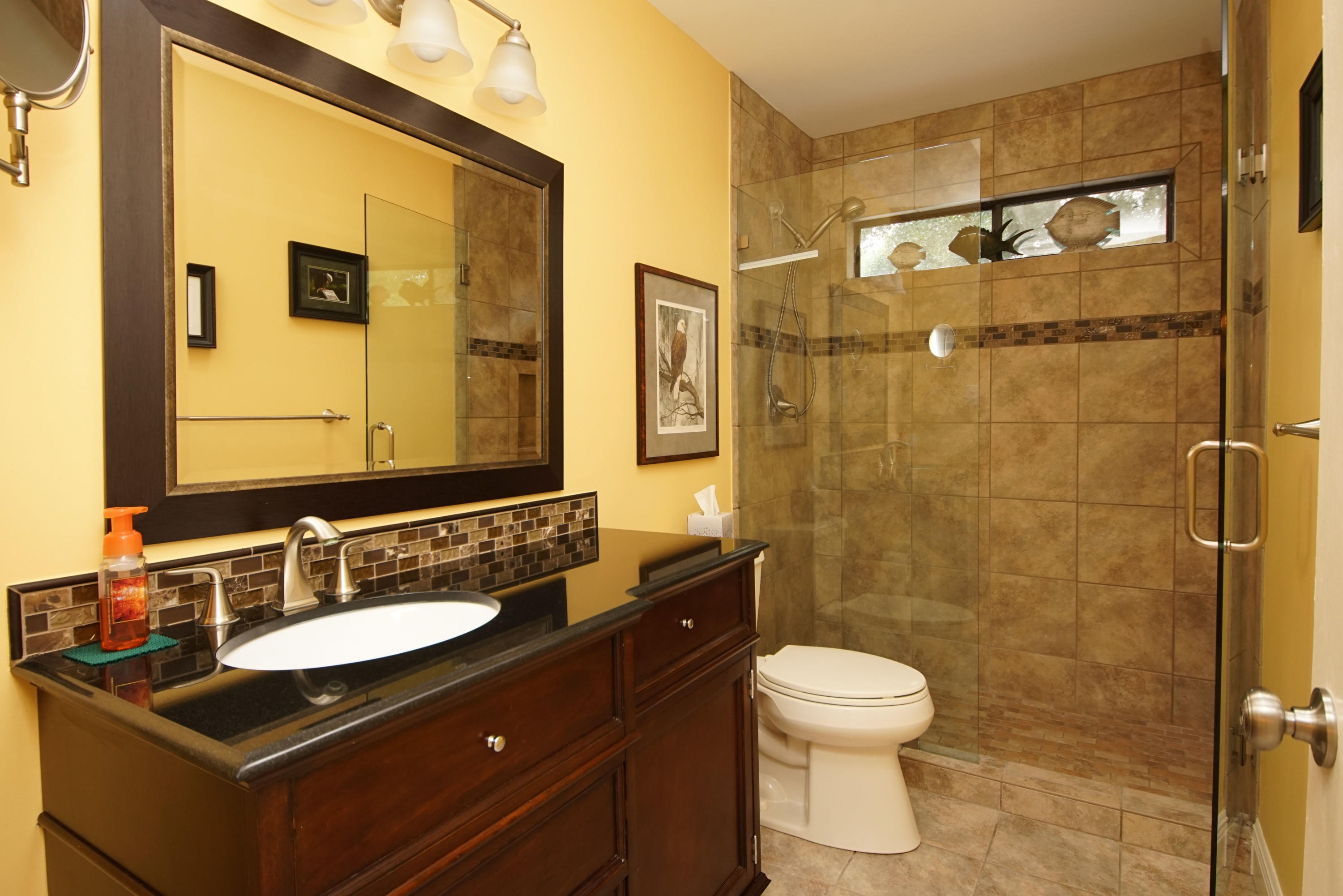 WINDWARD PH III BLUEWATER BAY - Residential