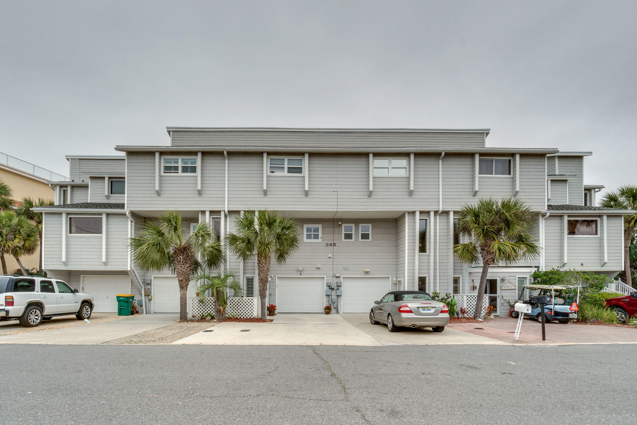 HOLIDAY ISLE - Residential