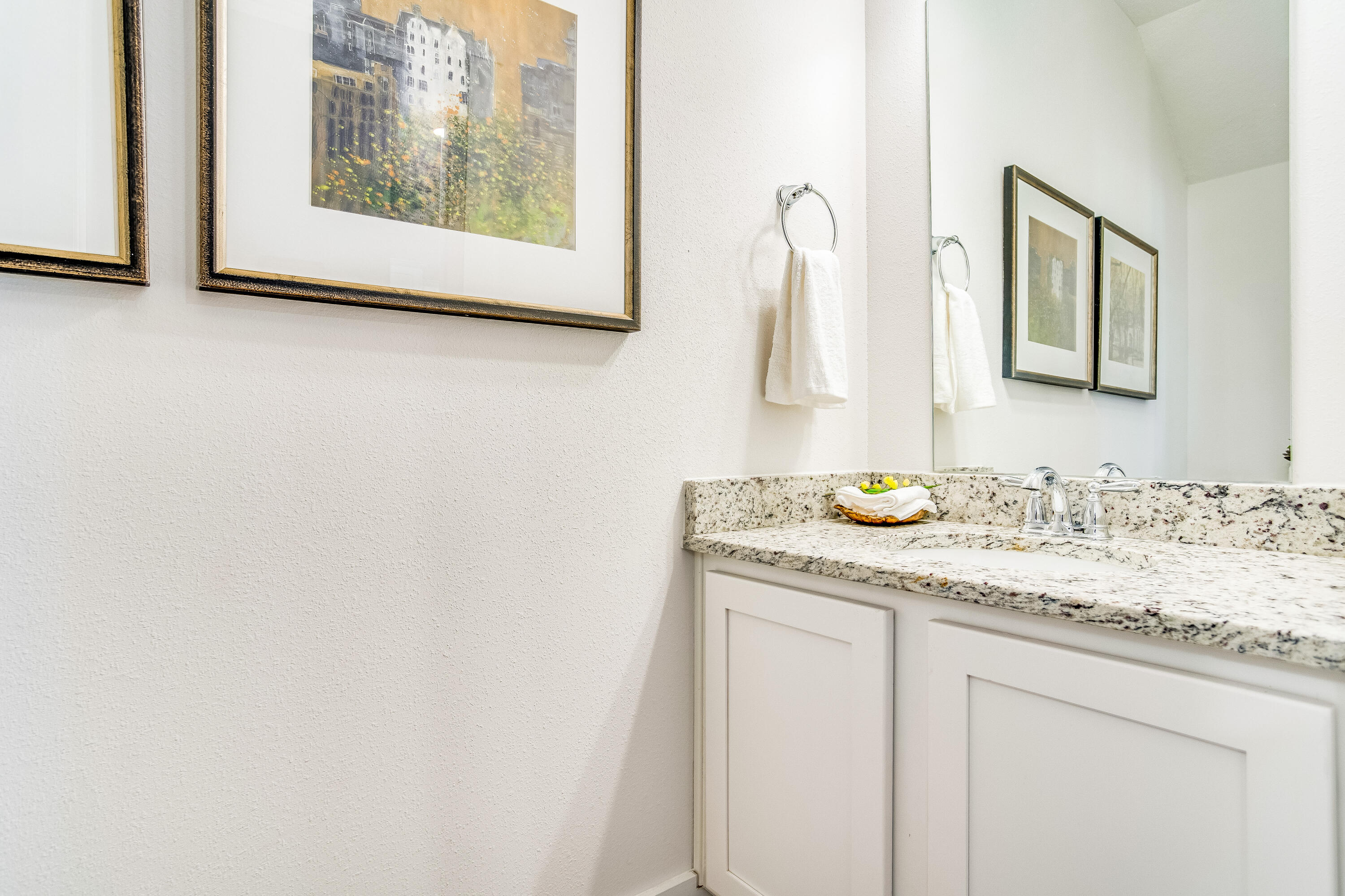 BRITTANY OAKS VILLAS - Residential