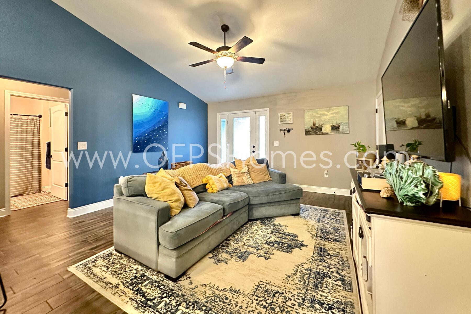 PLANTATION WOODS - Residential Lease