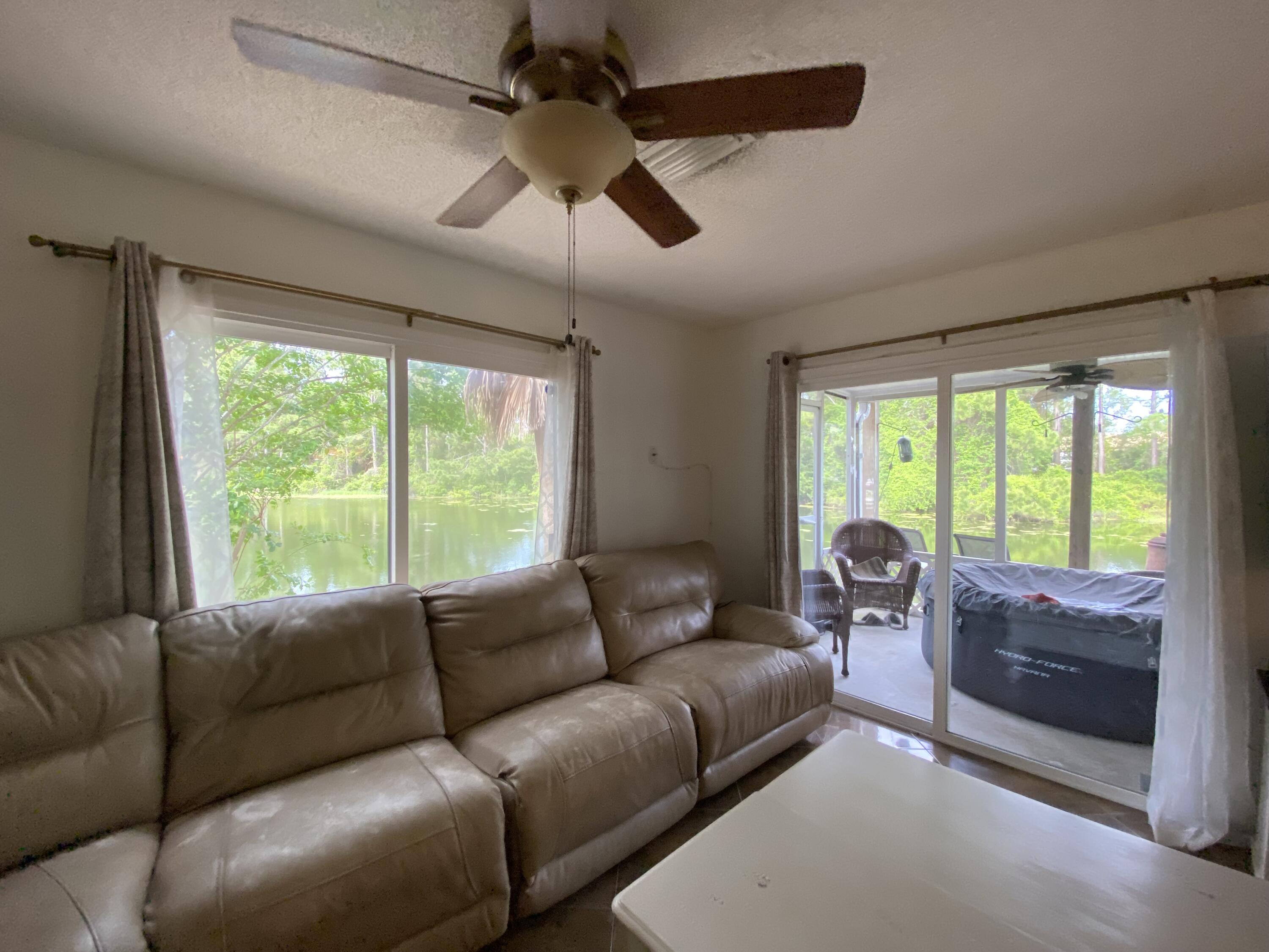 TWIN LAKES ESTATES - Residential