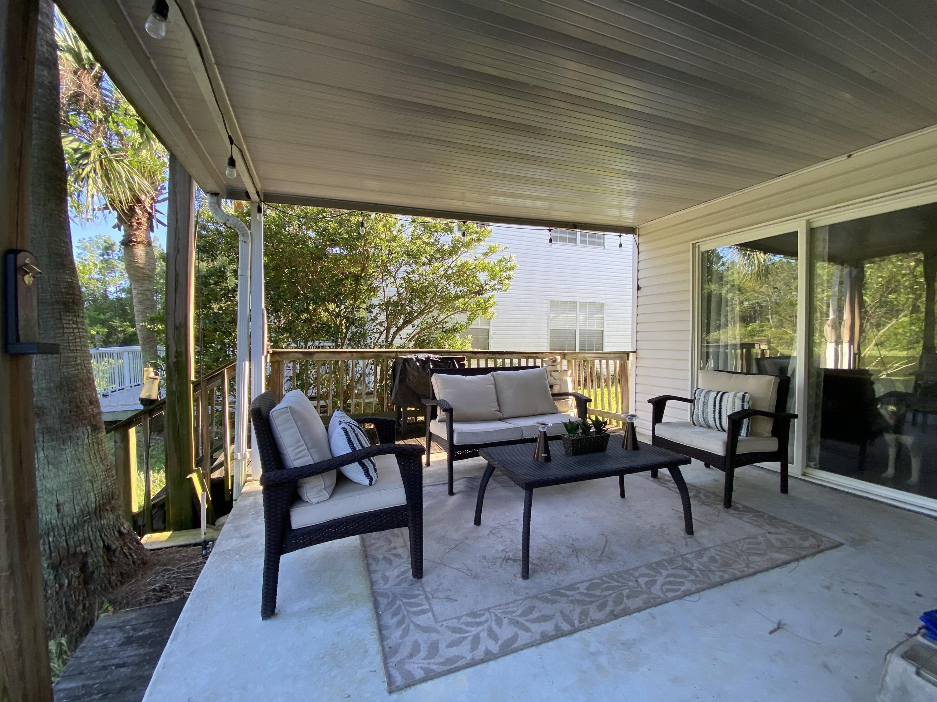 TWIN LAKES ESTATES - Residential