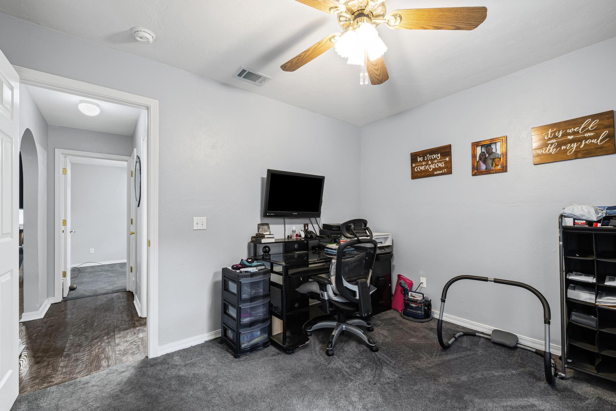 HOLLEY BY THE SEA - Residential