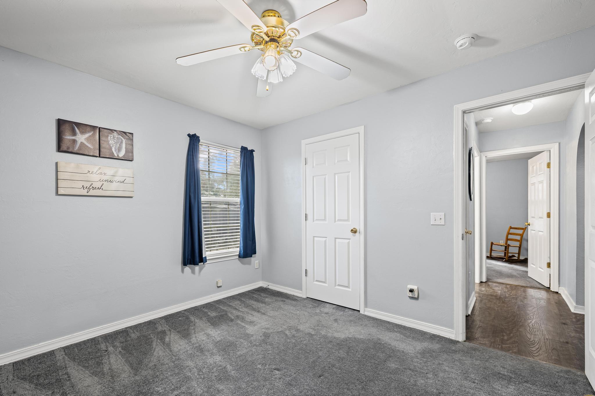 HOLLEY BY THE SEA - Residential