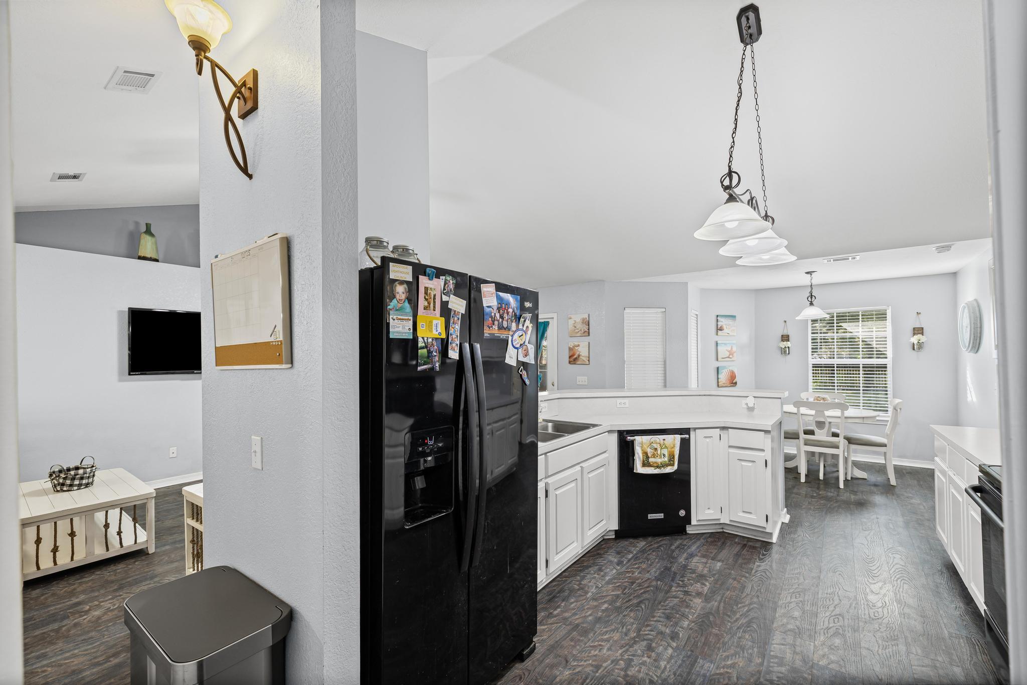 HOLLEY BY THE SEA - Residential