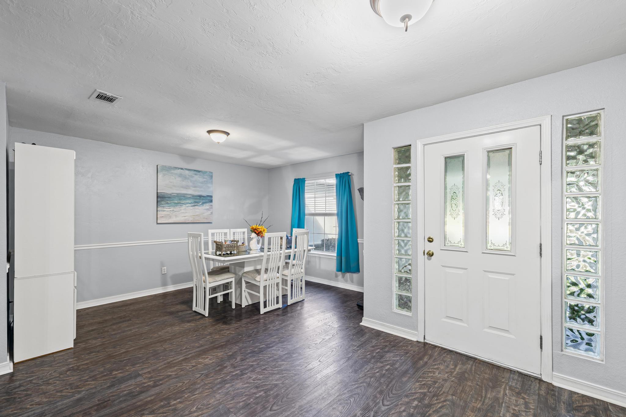 HOLLEY BY THE SEA - Residential