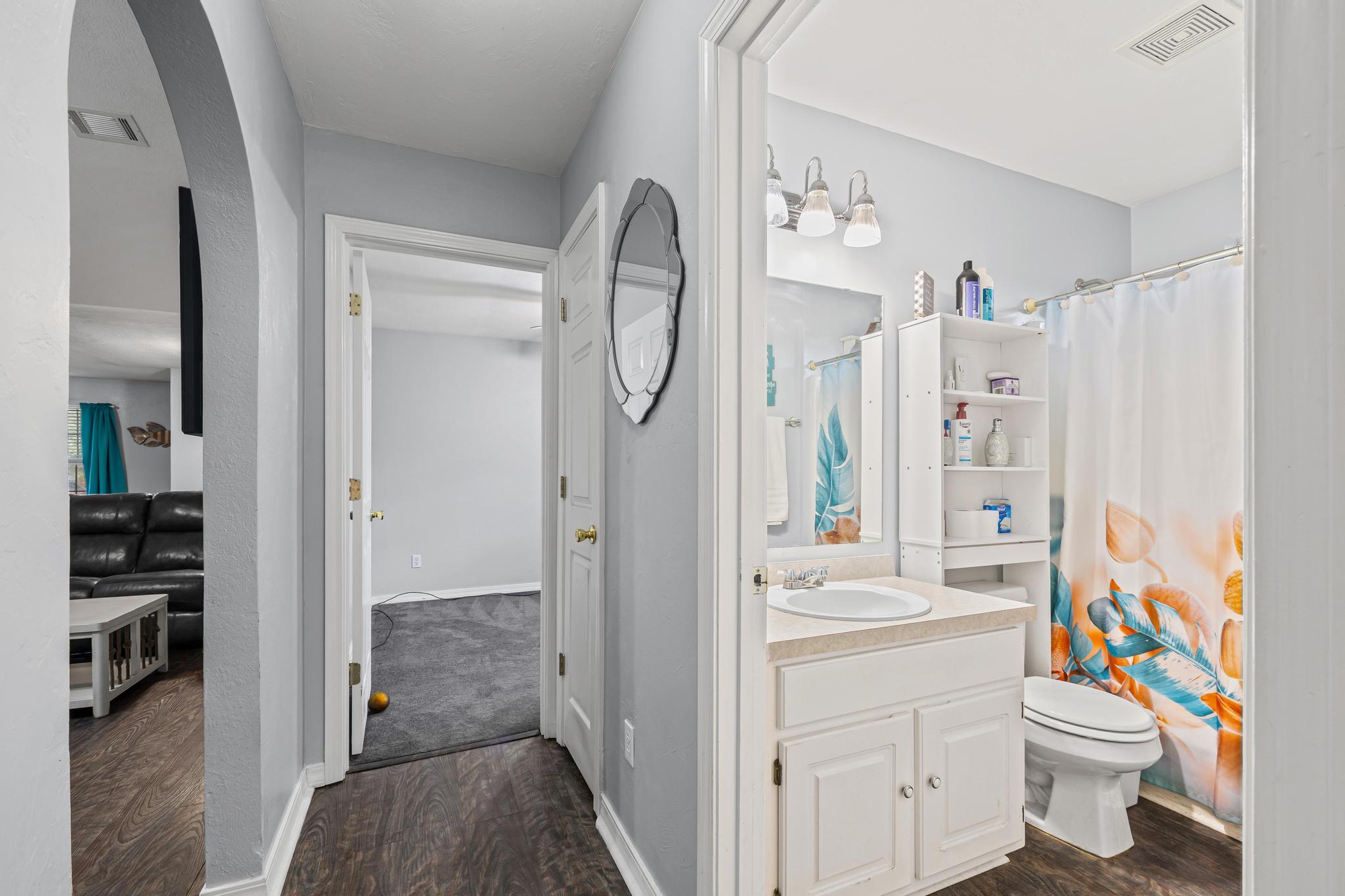 HOLLEY BY THE SEA - Residential