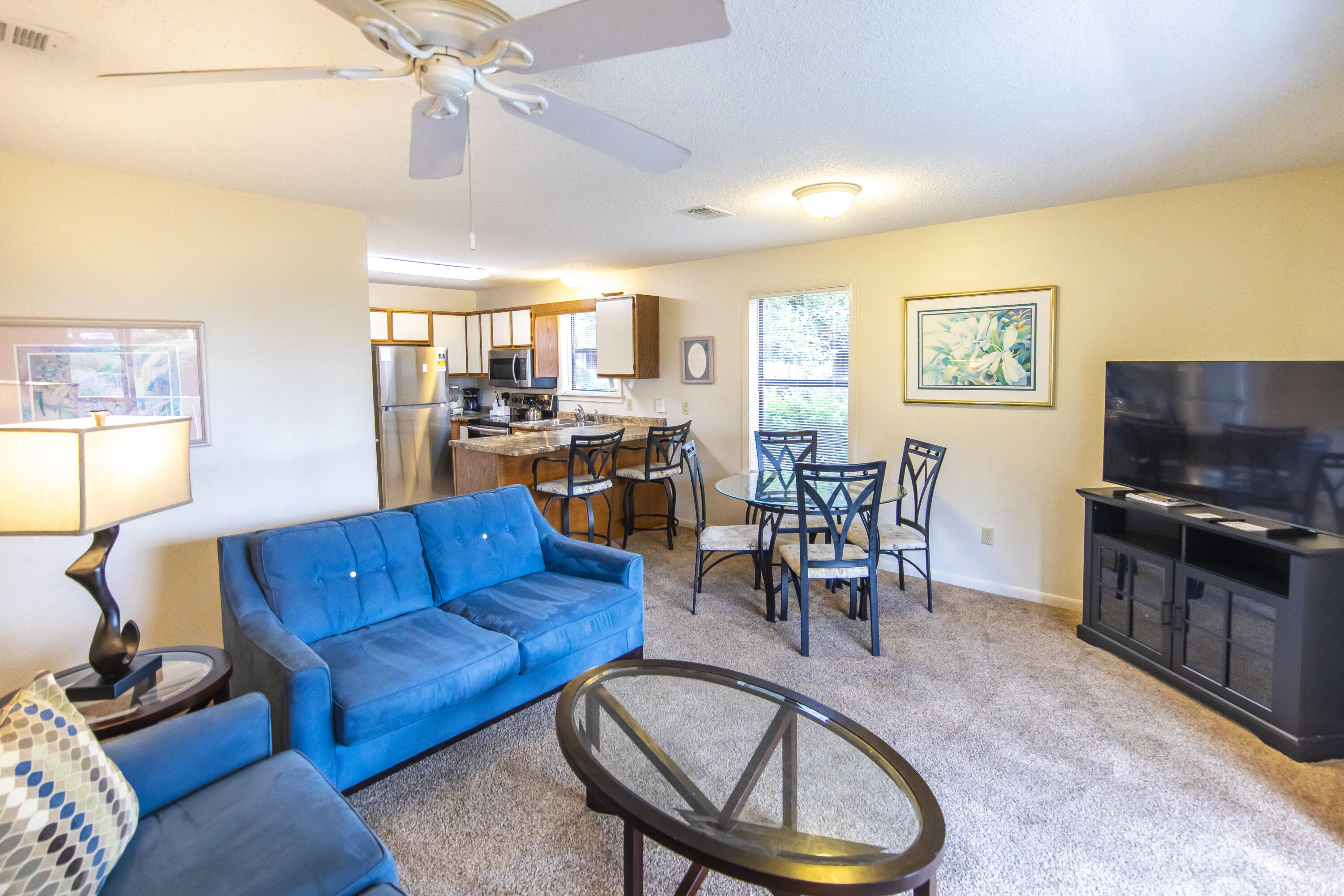 BEACHWOOD VILLAS CONDO PH 2 - Residential