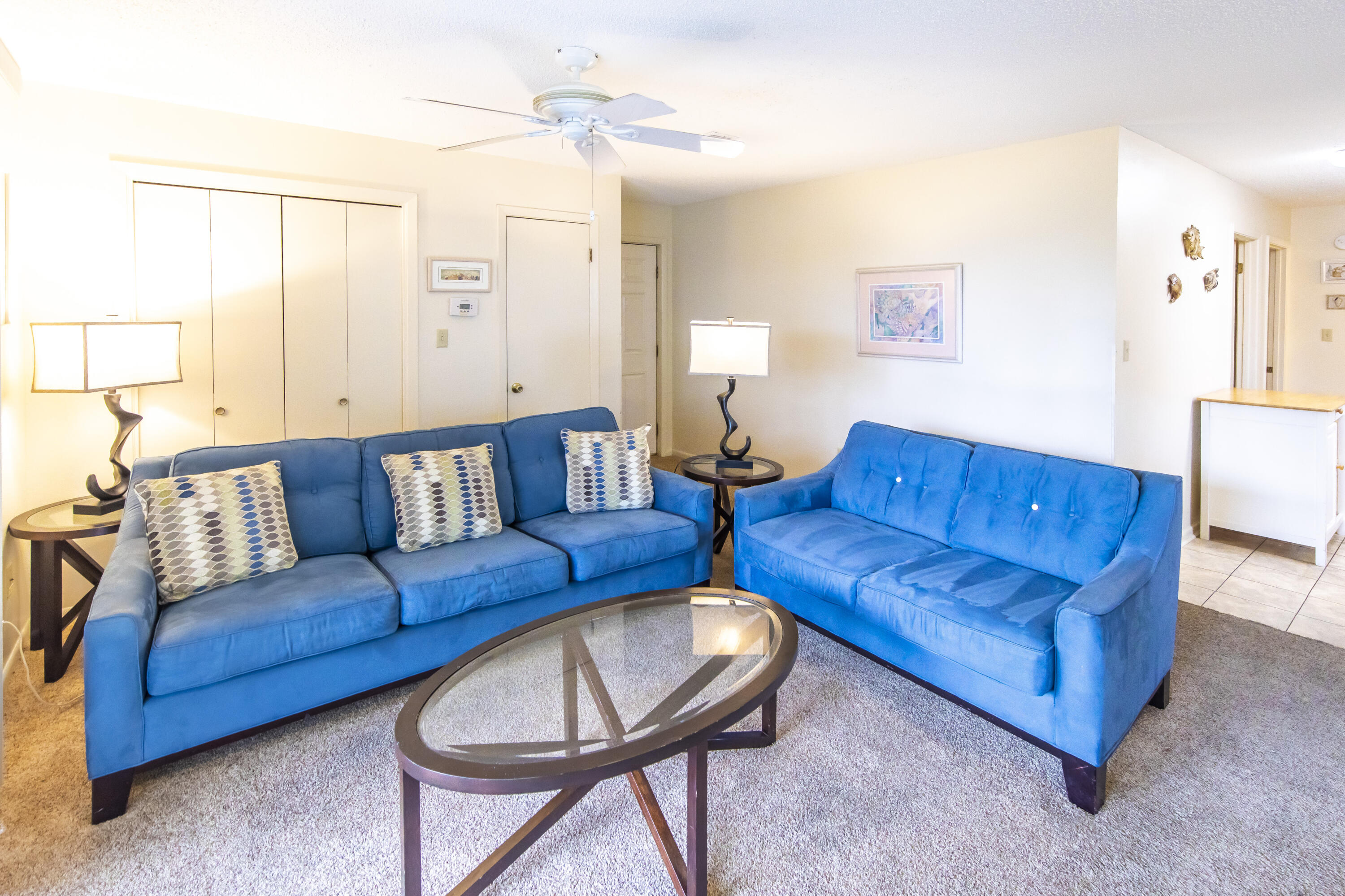 BEACHWOOD VILLAS CONDO PH 2 - Residential