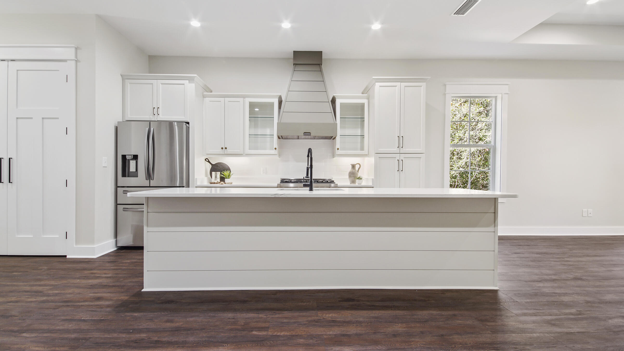 Sanctuary Beach - Residential