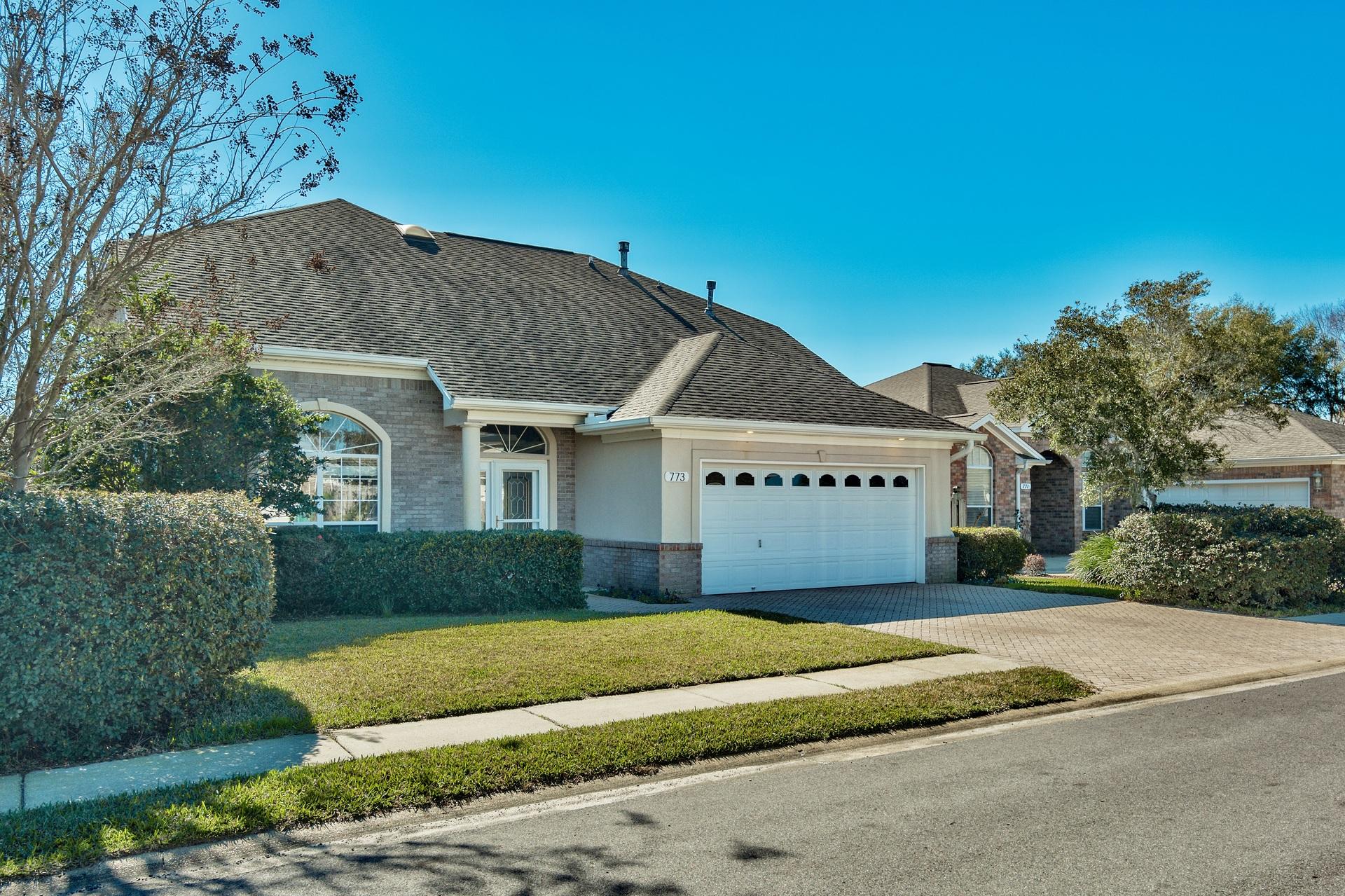 BRIDGEPORT COLONY - Residential