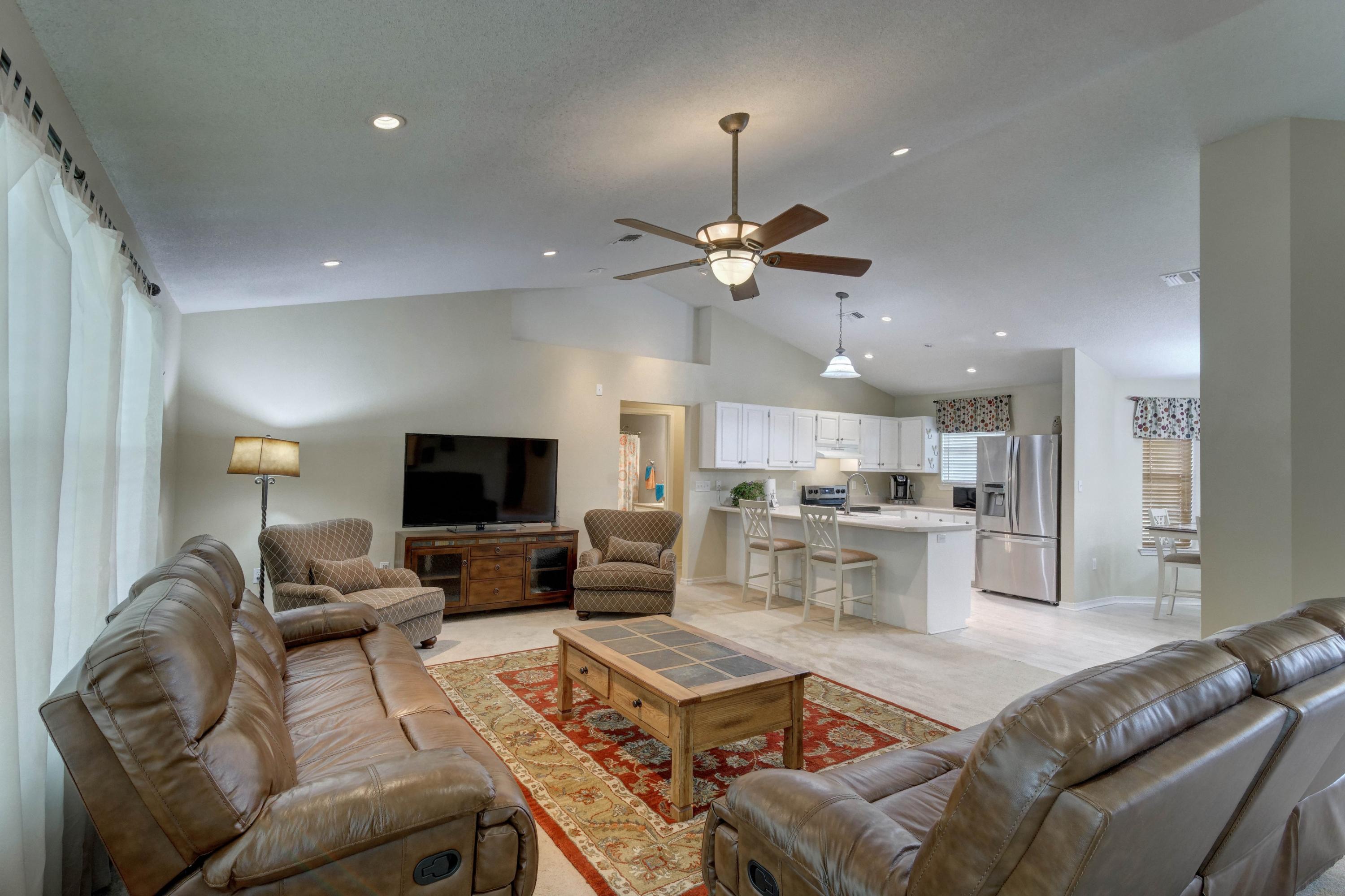 MARION MANOR - Residential