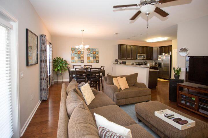 Redwood Village - Residential