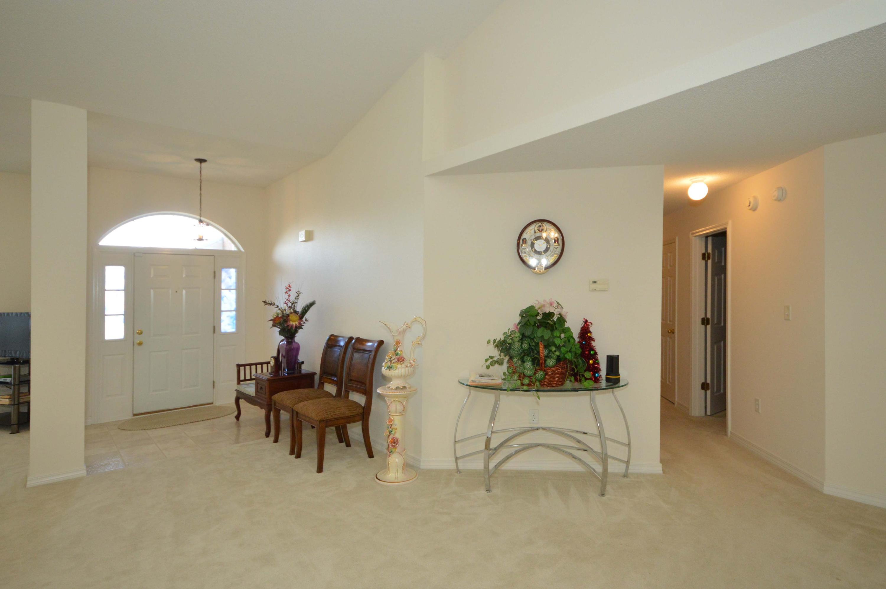 HAMPTON RIDGE - Residential