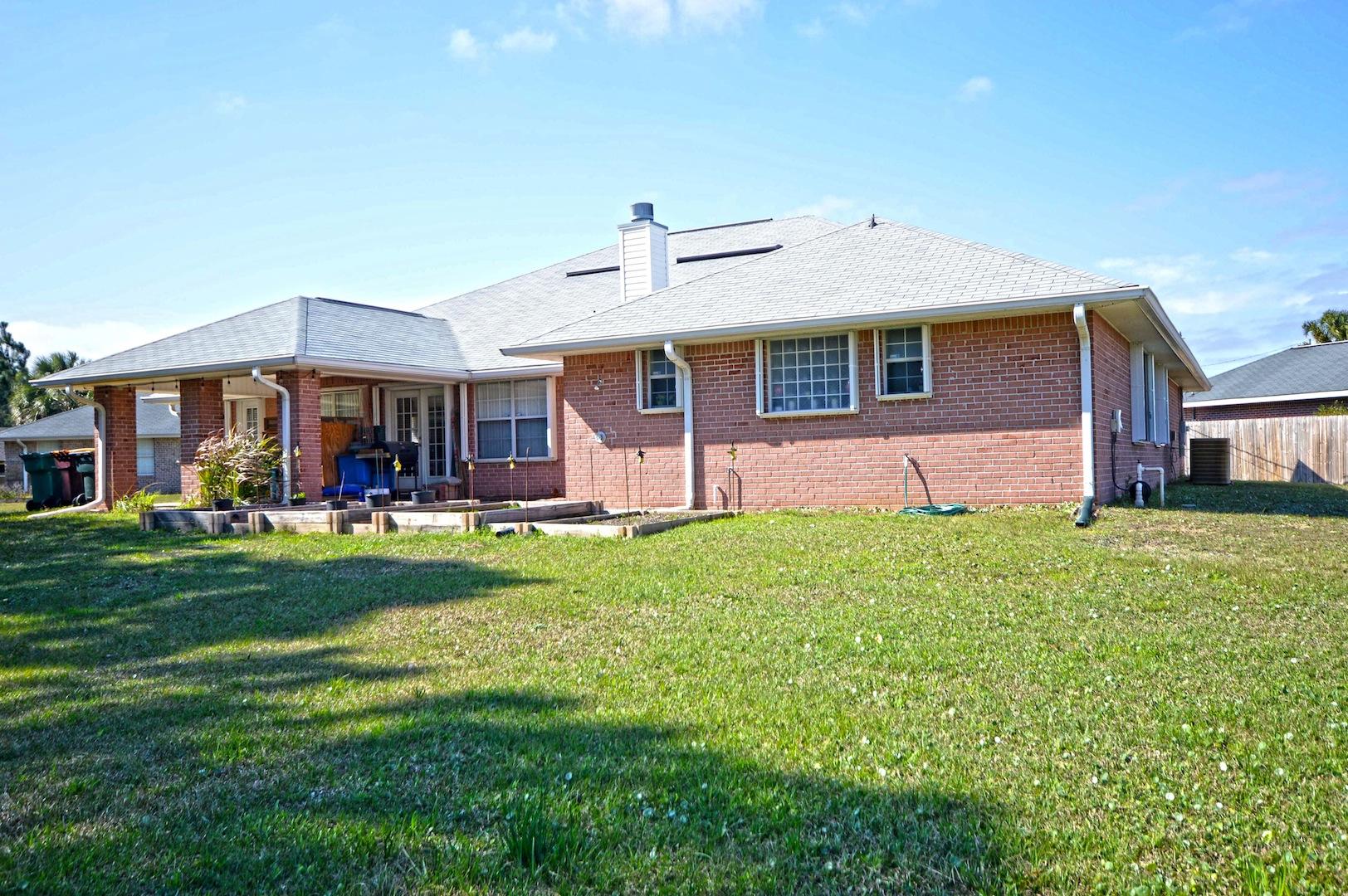 HAMPTON RIDGE - Residential