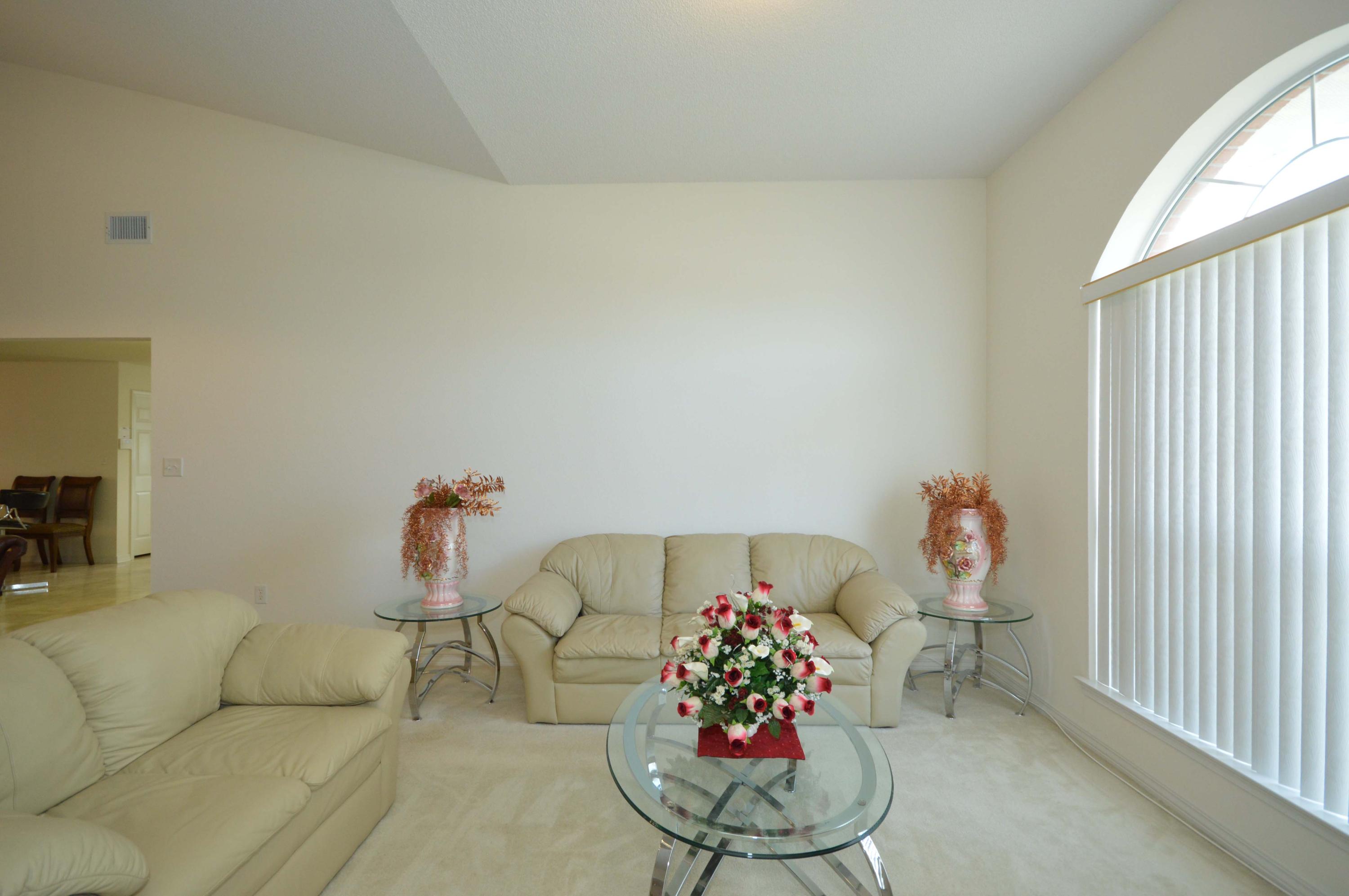 HAMPTON RIDGE - Residential