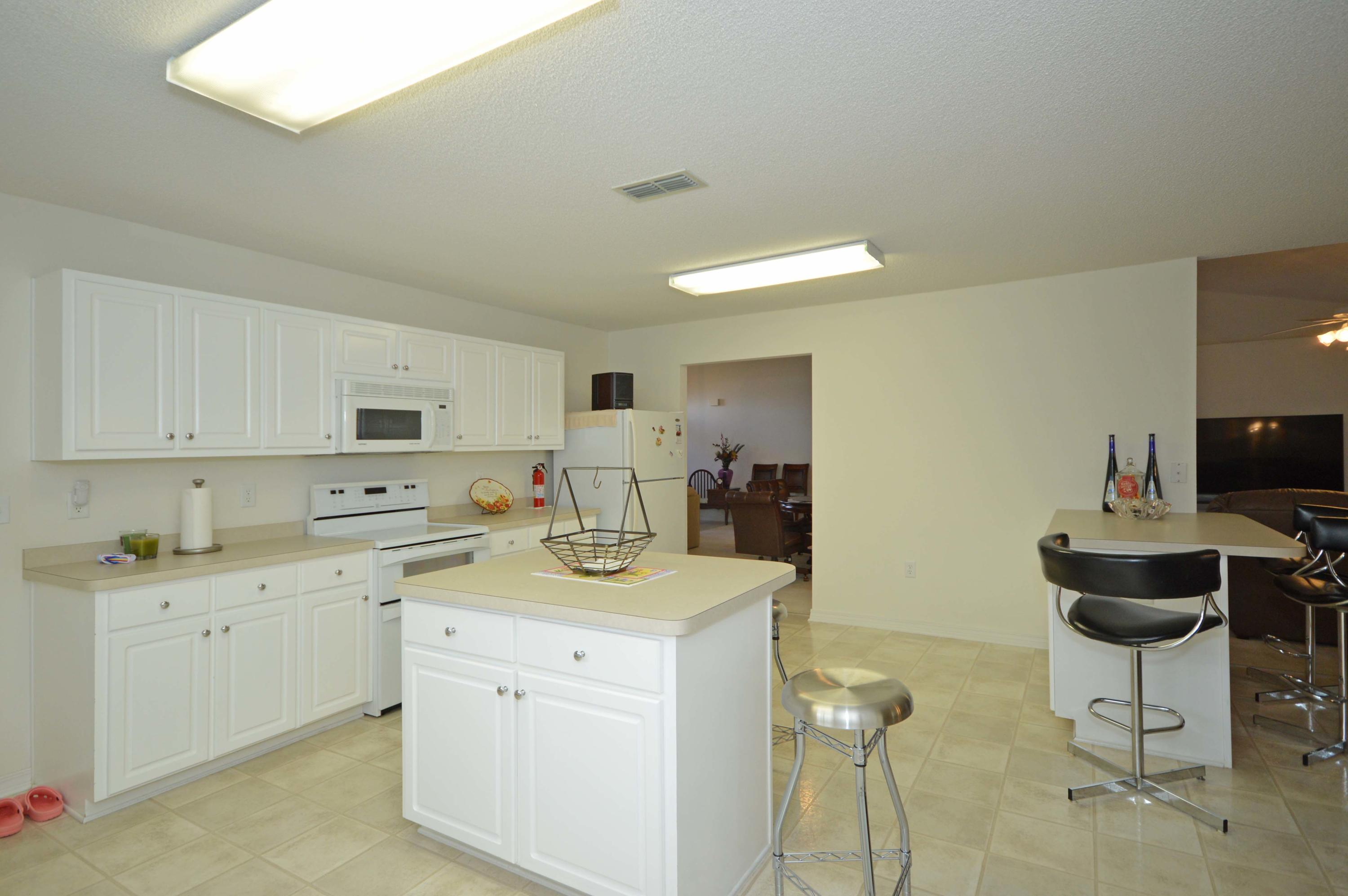 HAMPTON RIDGE - Residential