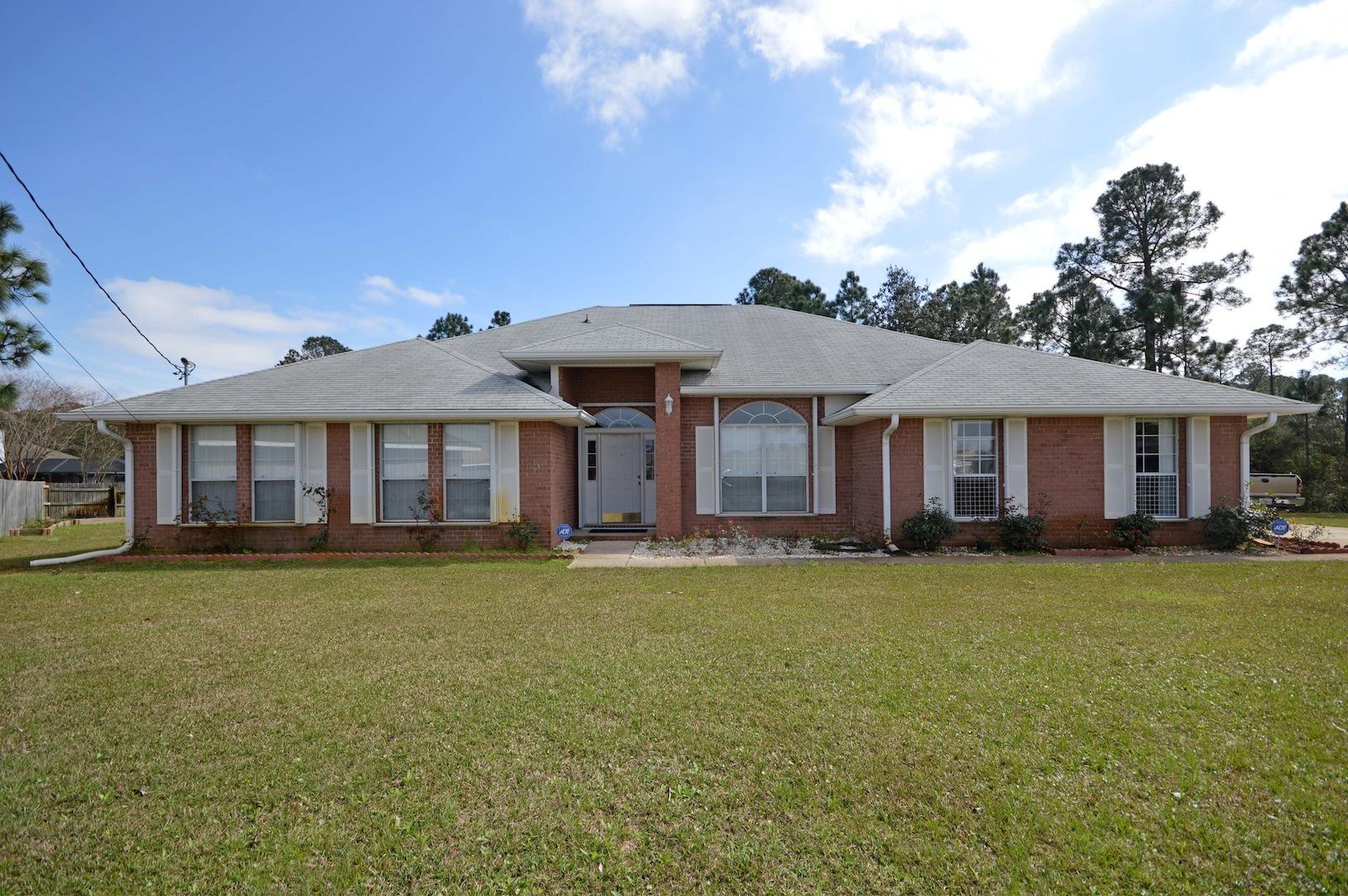 HAMPTON RIDGE - Residential