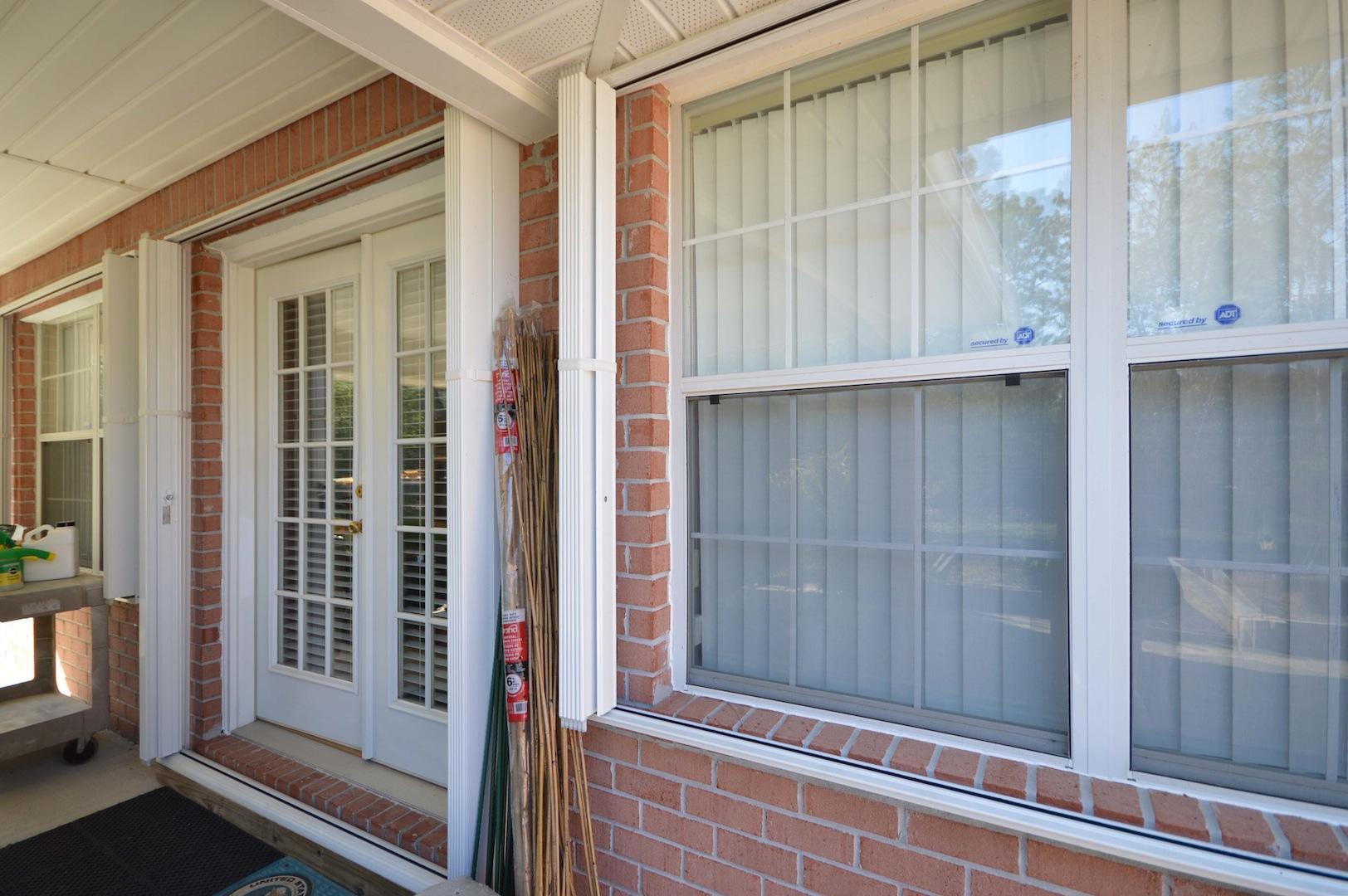 HAMPTON RIDGE - Residential