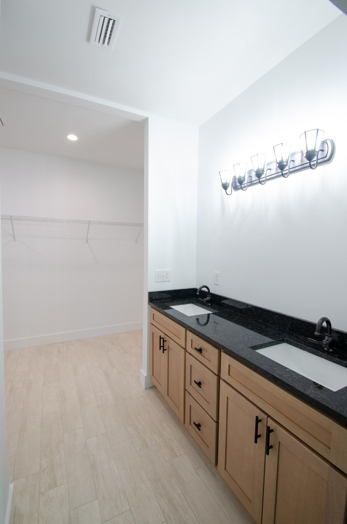 DEFUNIAK SPRINGS TOWN OF - Residential