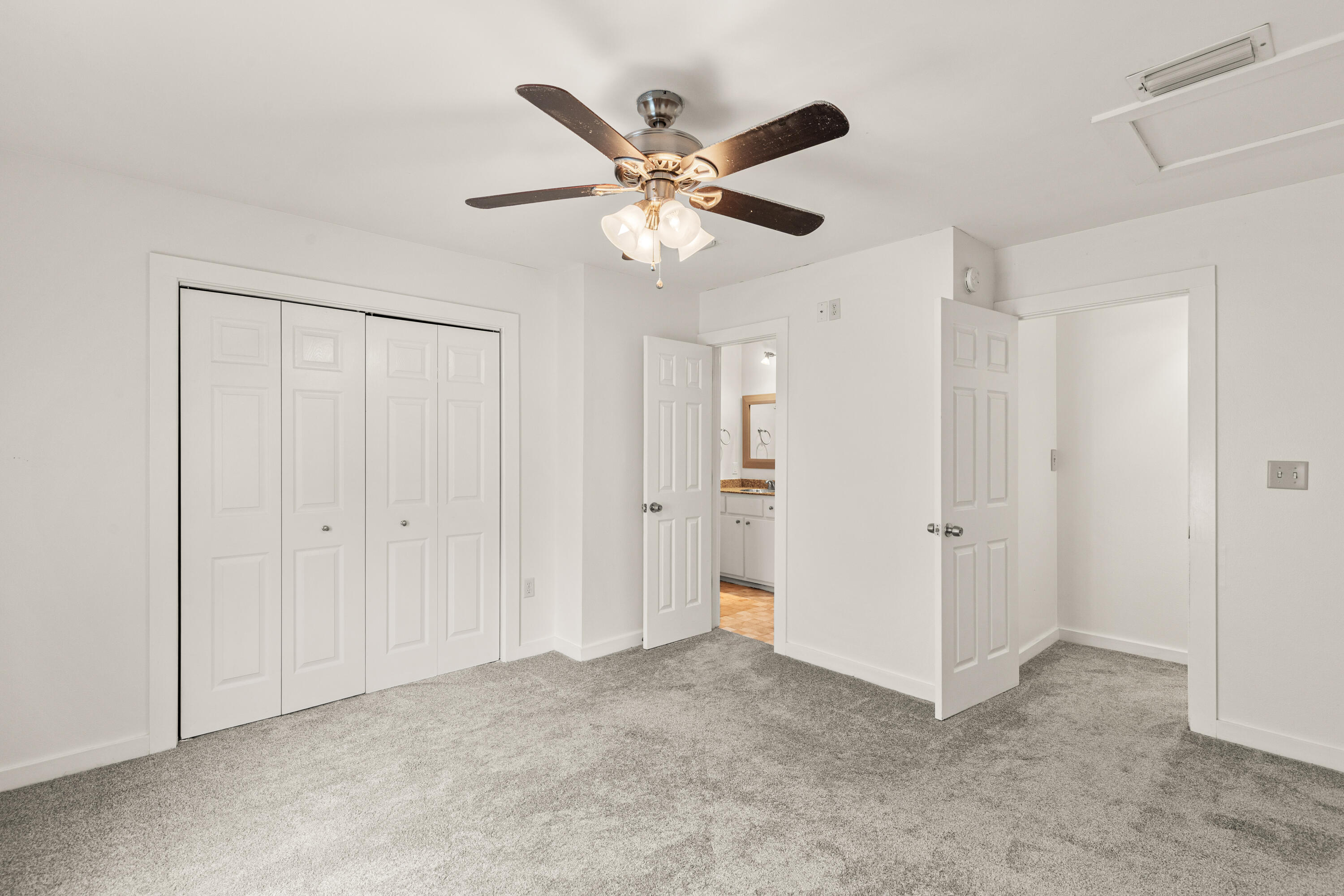 ESCADA - Residential