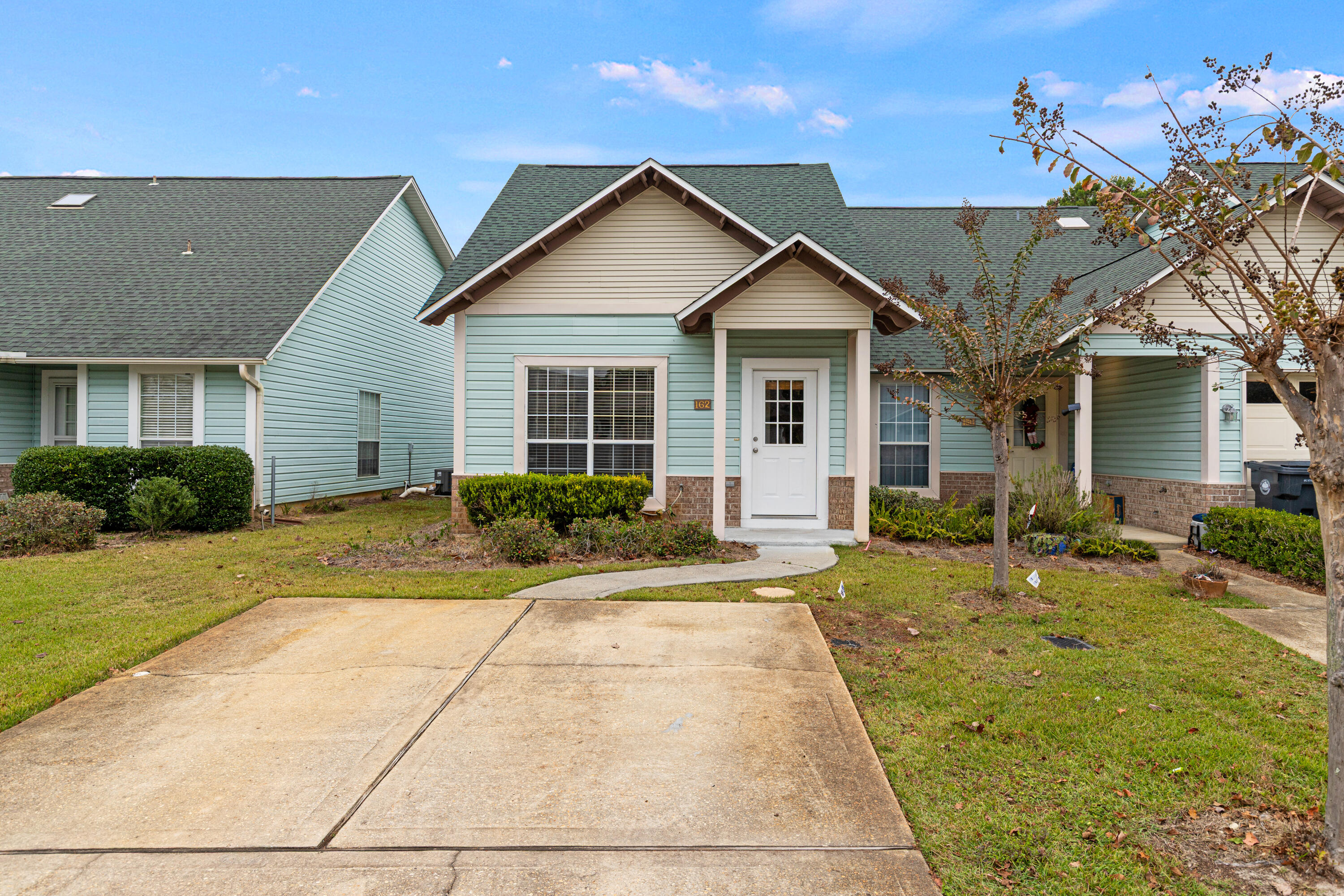 ESCADA - Residential