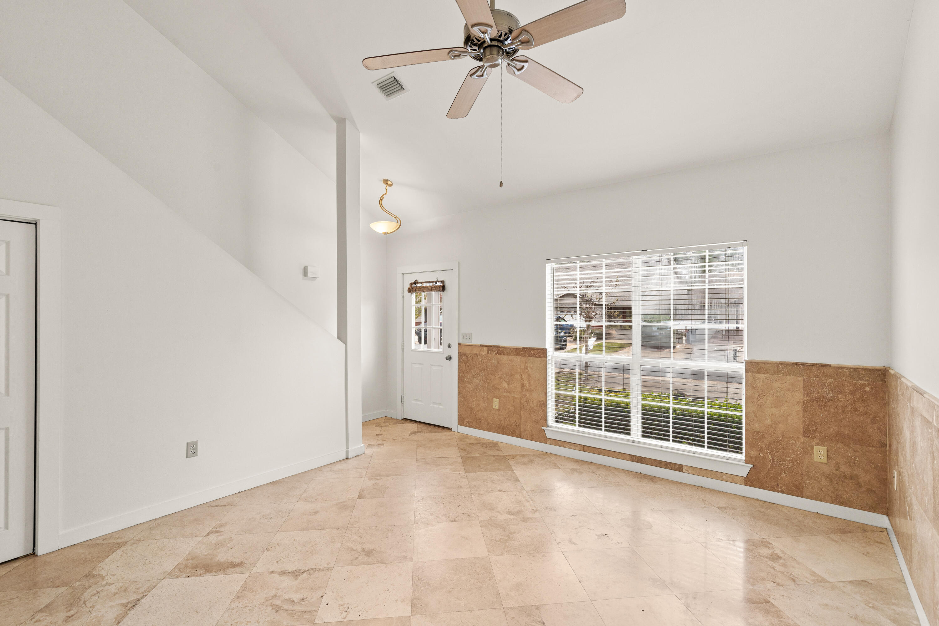 ESCADA - Residential