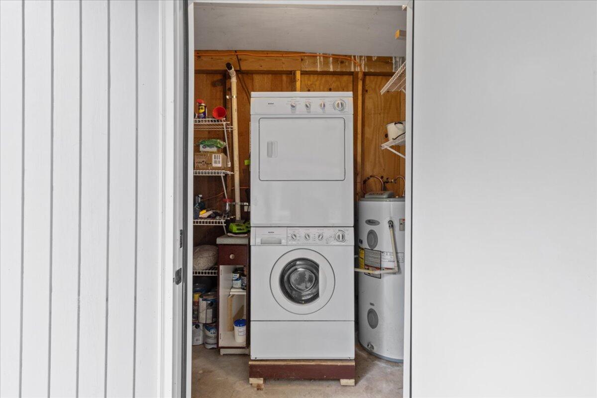 LAIRDS 2ND ADDN - Residential